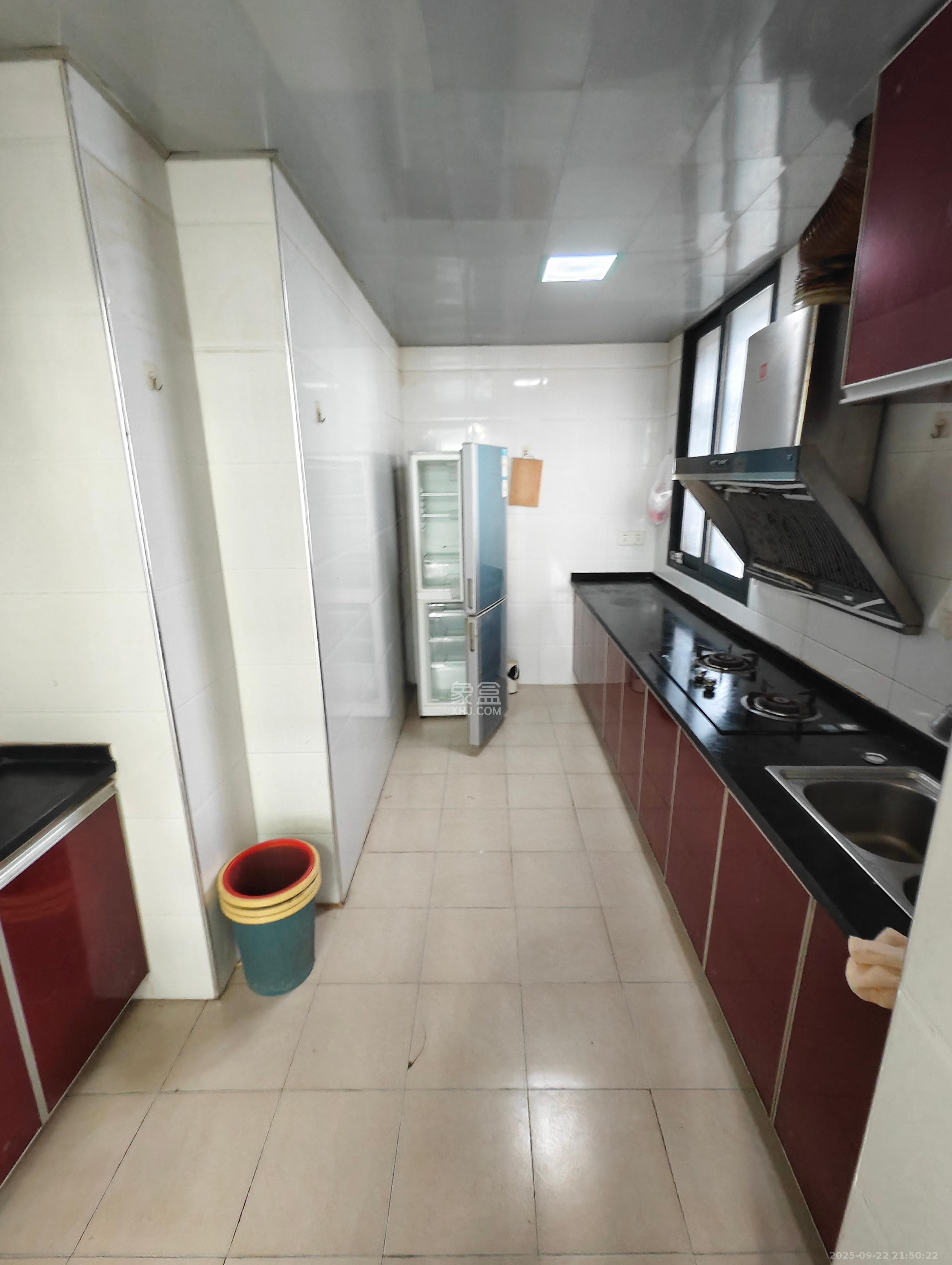 云鼎公馆 2室2厅1卫 2100.0元/月 云鼎公馆 2室2厅1卫 2100.0元/月室内图