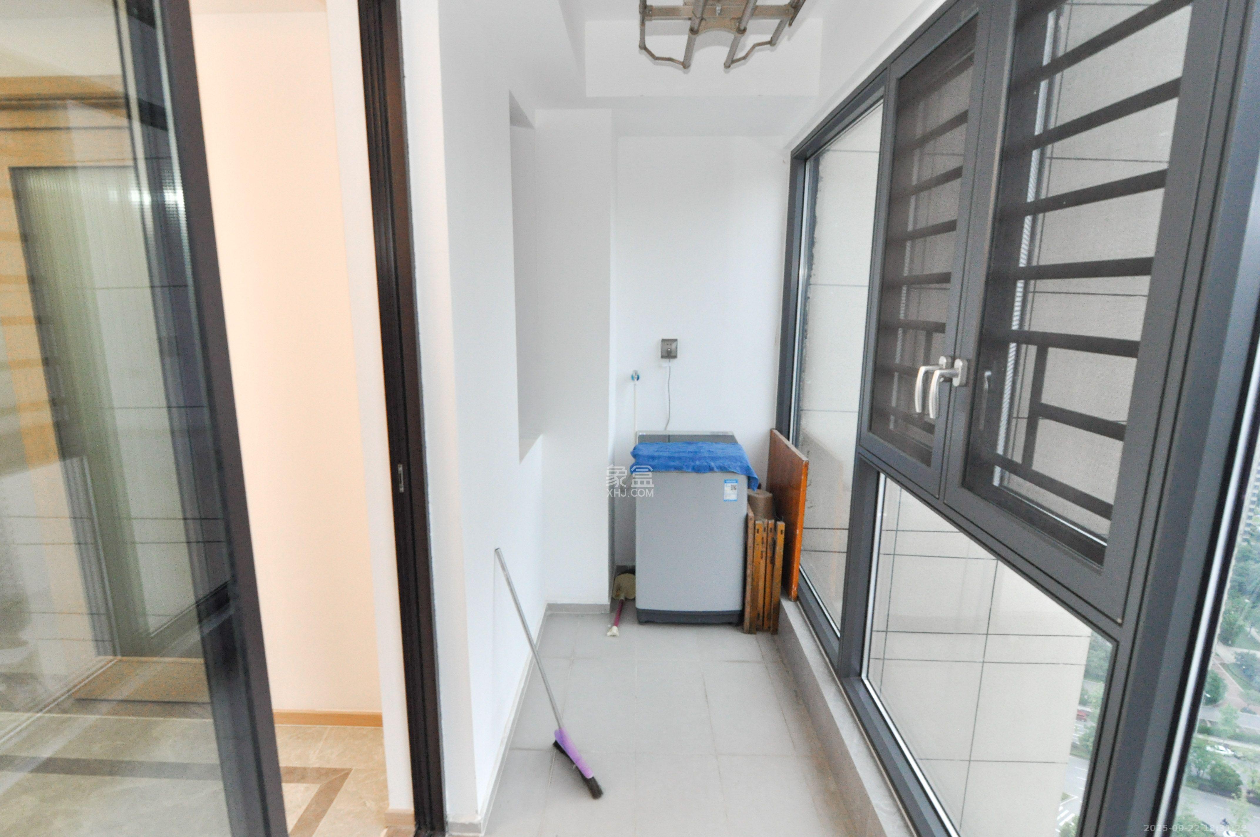 梅溪湖玺悦(新城金茂梦想玺悦) 4室2厅2卫 3200.0元/月 梅溪湖玺悦(新城金茂梦想玺悦) 4室2厅2卫 3200.0元/月室内图