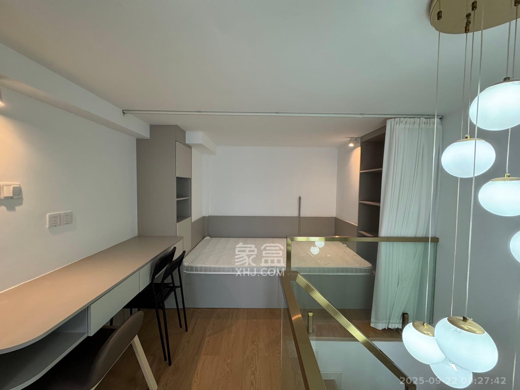 卓越中寰 1室1厅1卫 1900.0元/月 卓越中寰 1室1厅1卫 1900.0元/月室内图