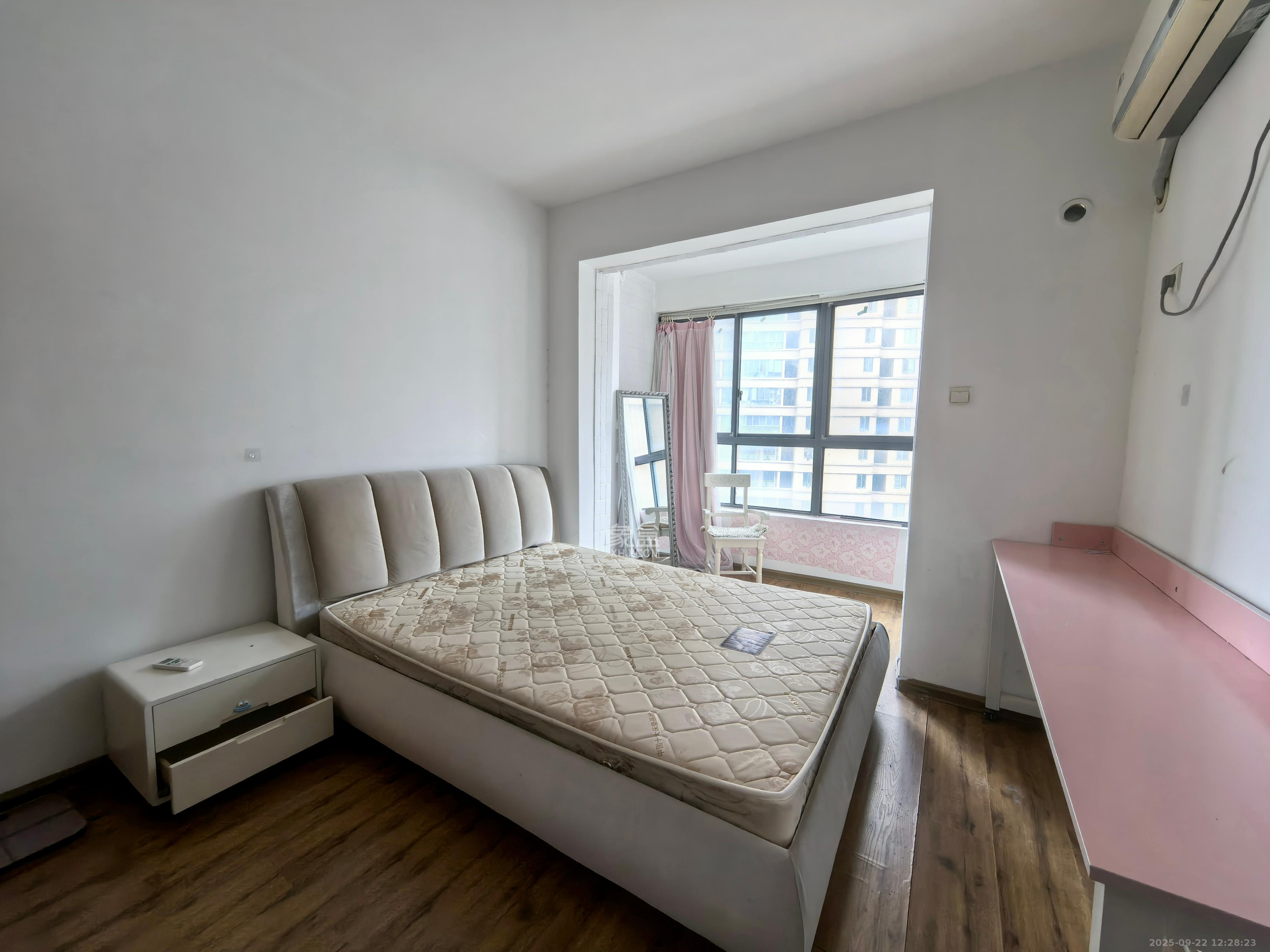 五矿万境水岸一期（万境水岸嘉苑）  2室2厅1卫    2000.0元/月室内图