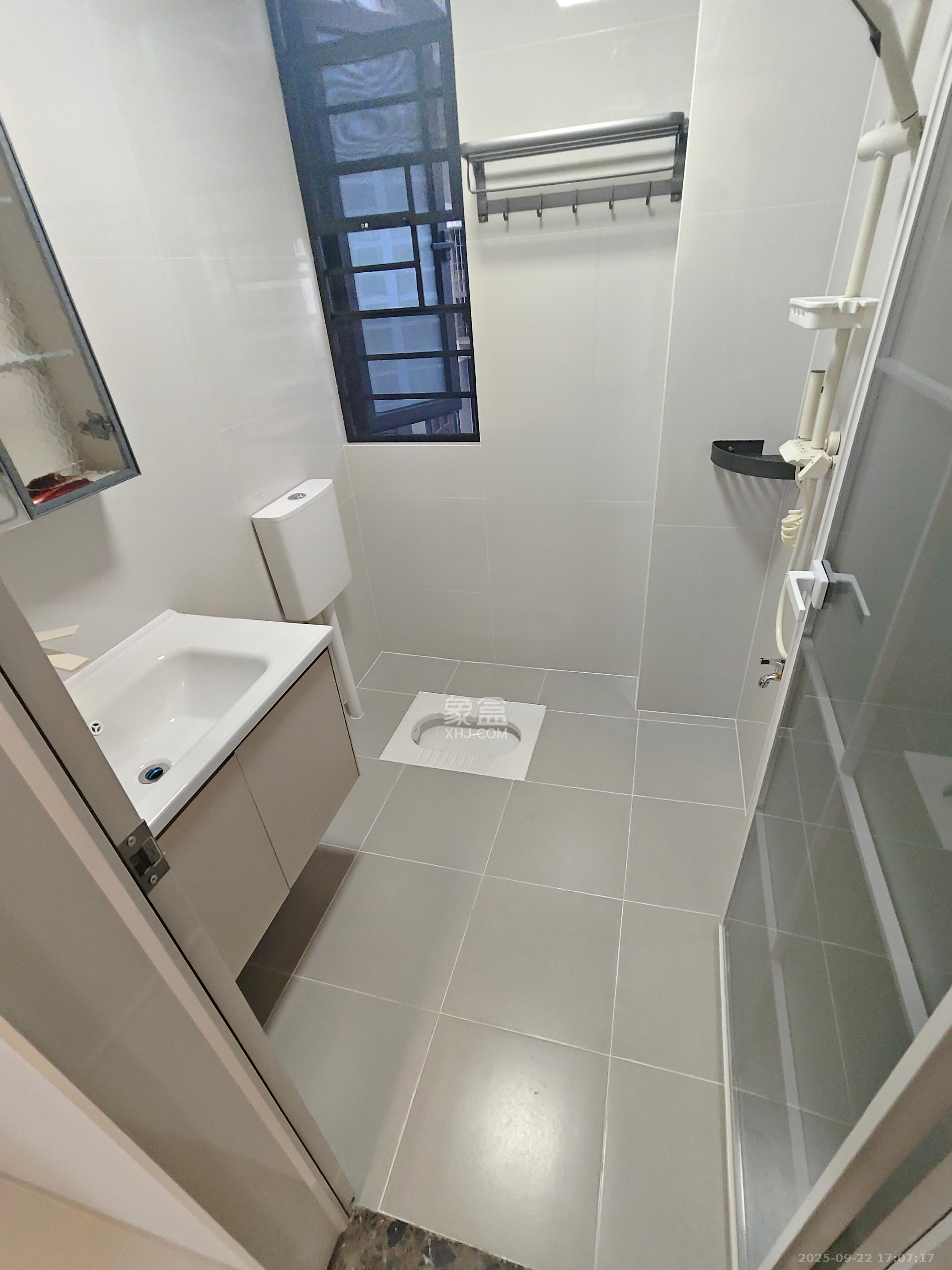 谷山景苑  2室2厅1卫    1800.0元/月室内图