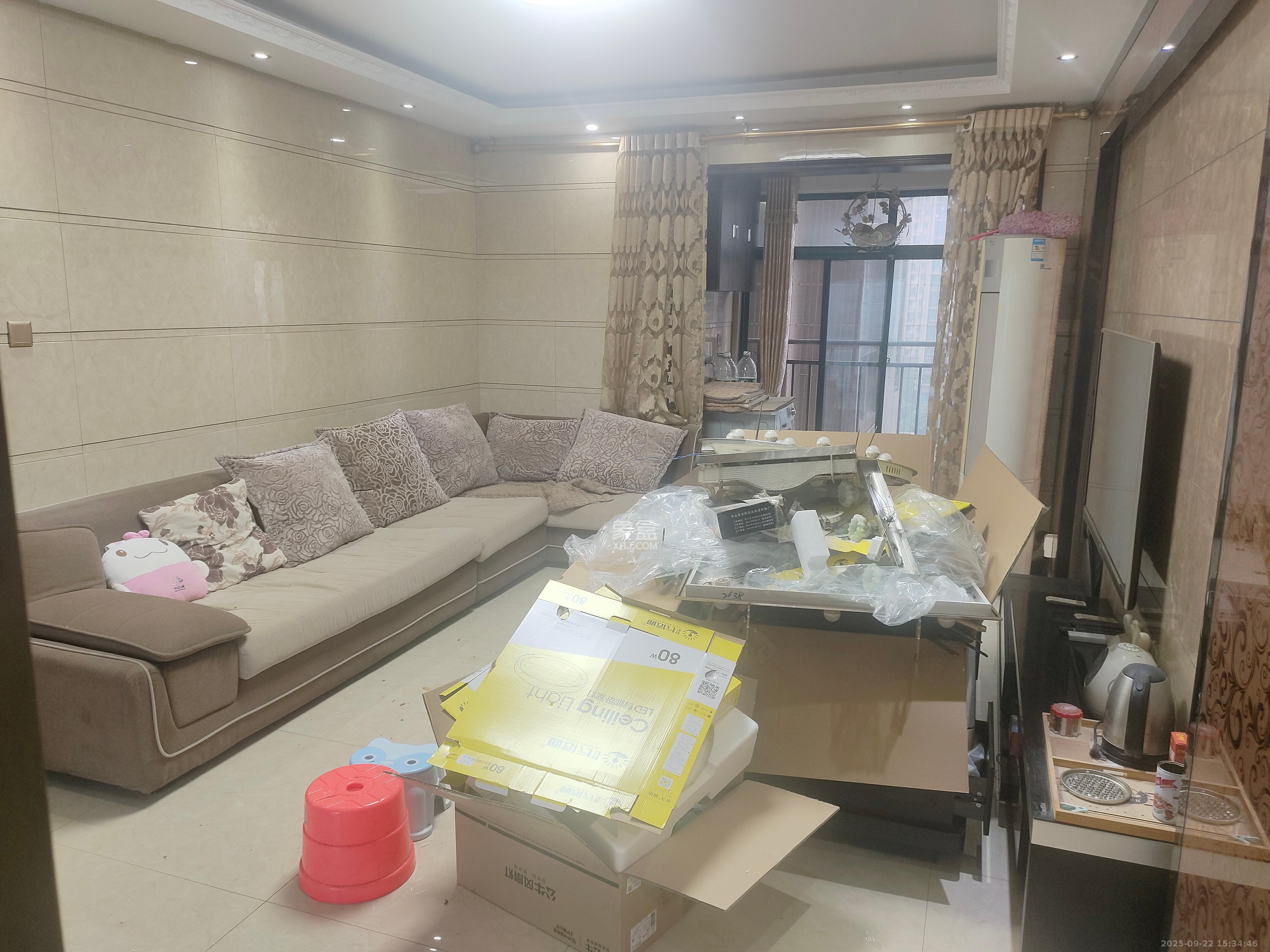 才子佳郡 3室2厅2卫 1800.0元/月 才子佳郡 3室2厅2卫 1800.0元/月室内图