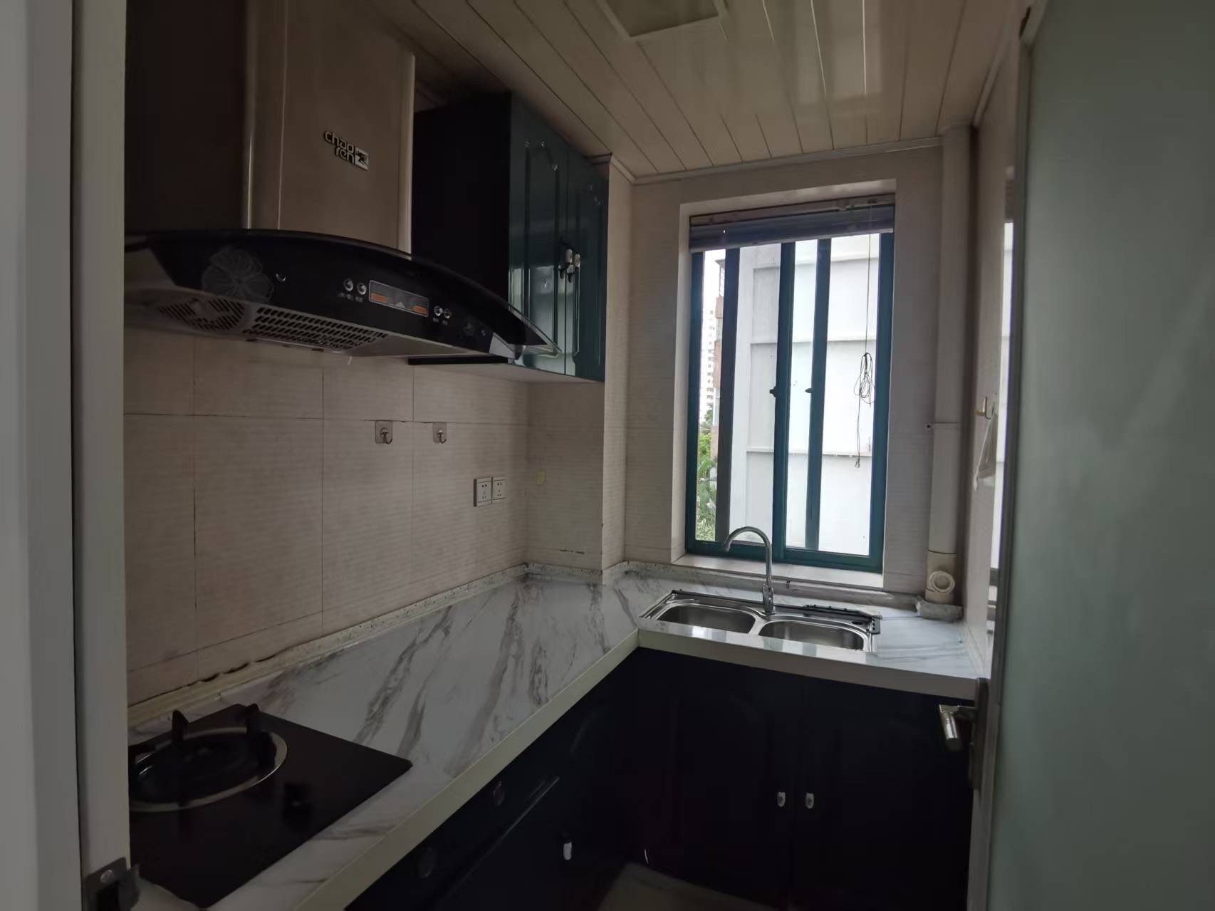 御景峰 1室0厅1卫 1500.0元/月 御景峰 1室0厅1卫 1500.0元/月室内图