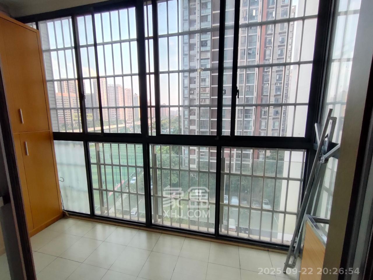 星城映象 3室2厅2卫 2400.0元/月 星城映象 3室2厅2卫 2400.0元/月室内图