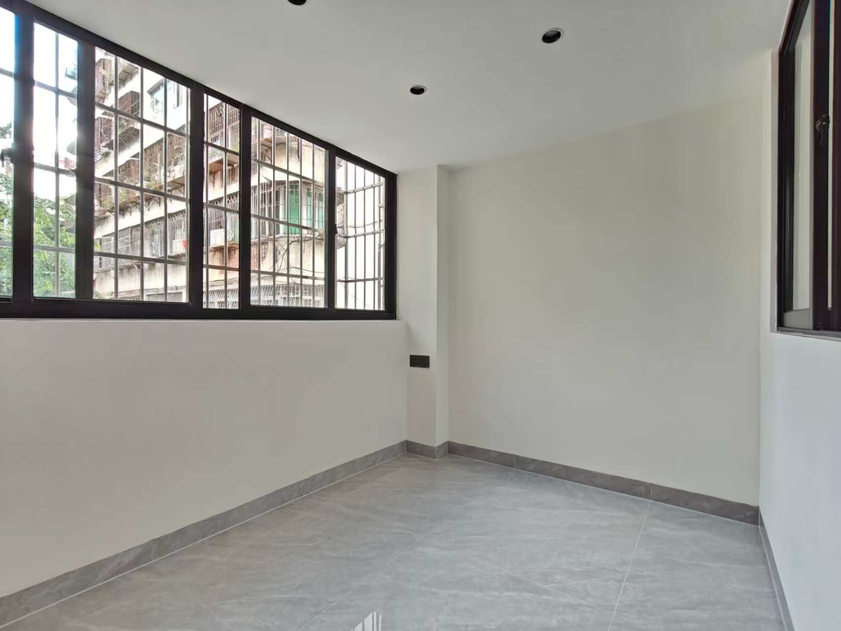 创业新村 1室0厅0卫 68.0万 创业新村 1室0厅0卫 68.0万室内图