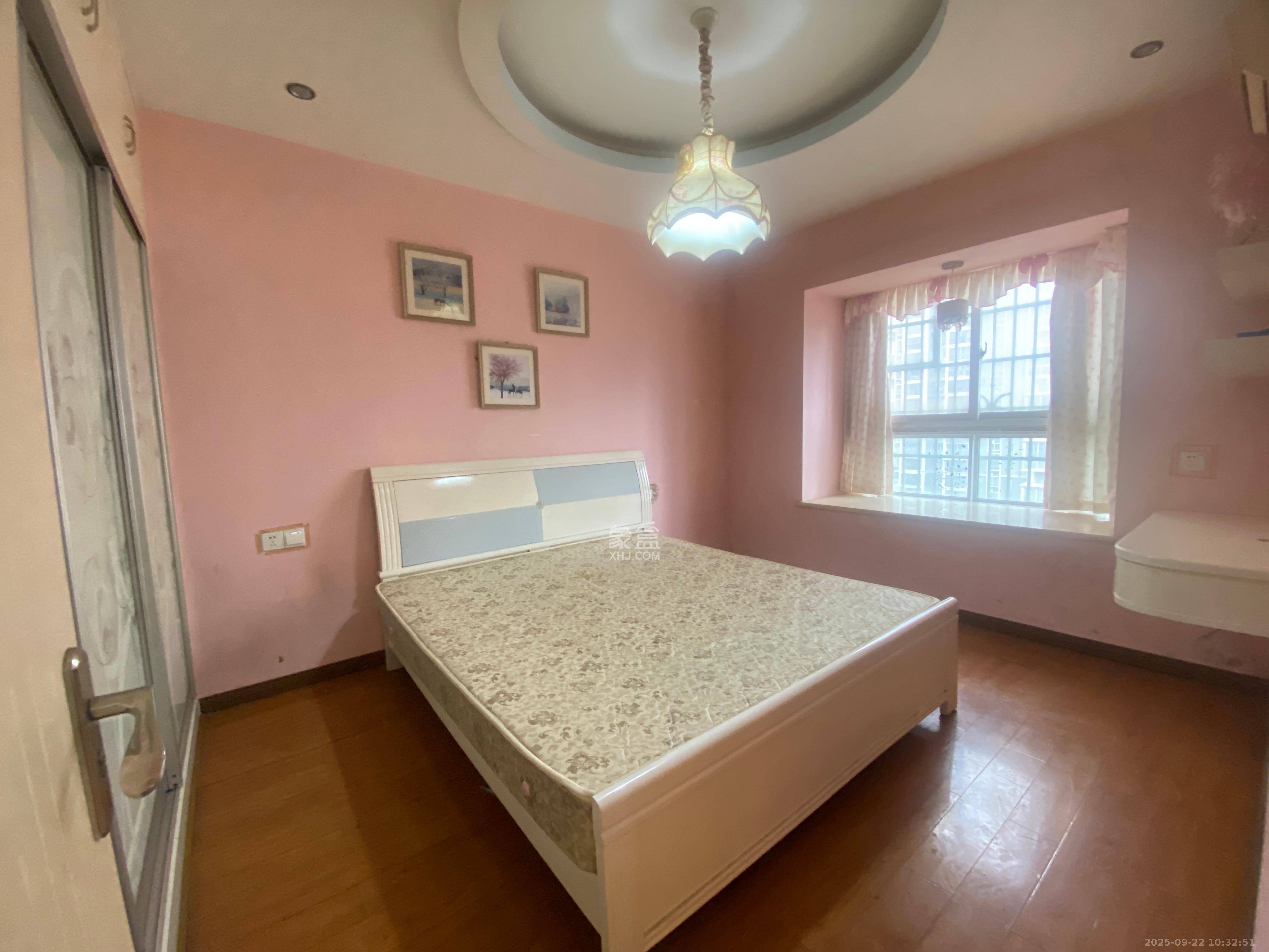 明天一城 2室2厅1卫 1450.0元/月 明天一城 2室2厅1卫 1450.0元/月室内图