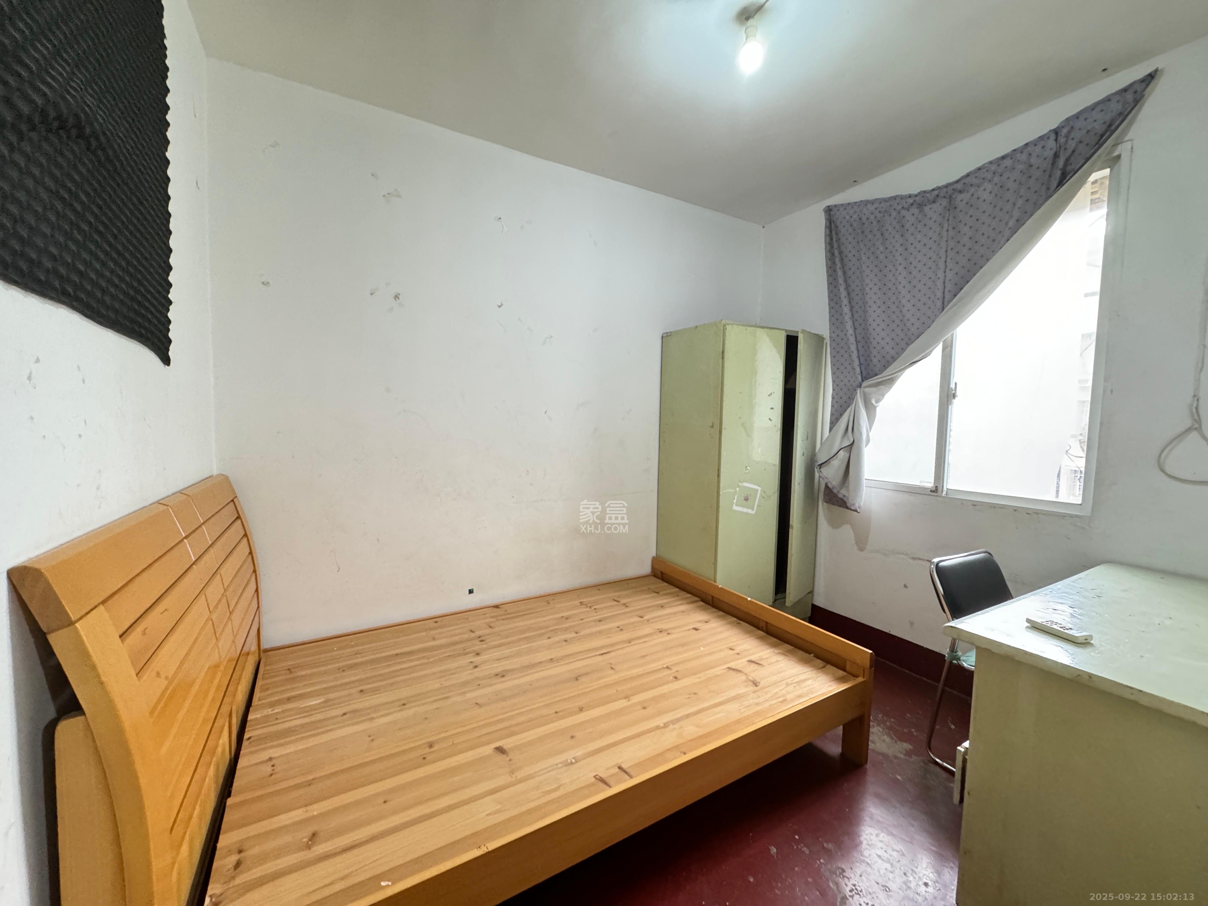 望月湖小区九片  3室1厅1卫    2200.0元/月室内图