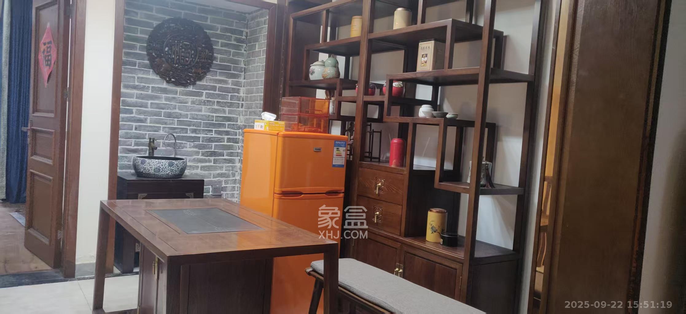 龙湖湘风原著(龙湖湘风星城) 5室3厅4卫 12000.0元/月 龙湖湘风原著(龙湖湘风星城) 5室3厅4卫 12000.0元/月室内图