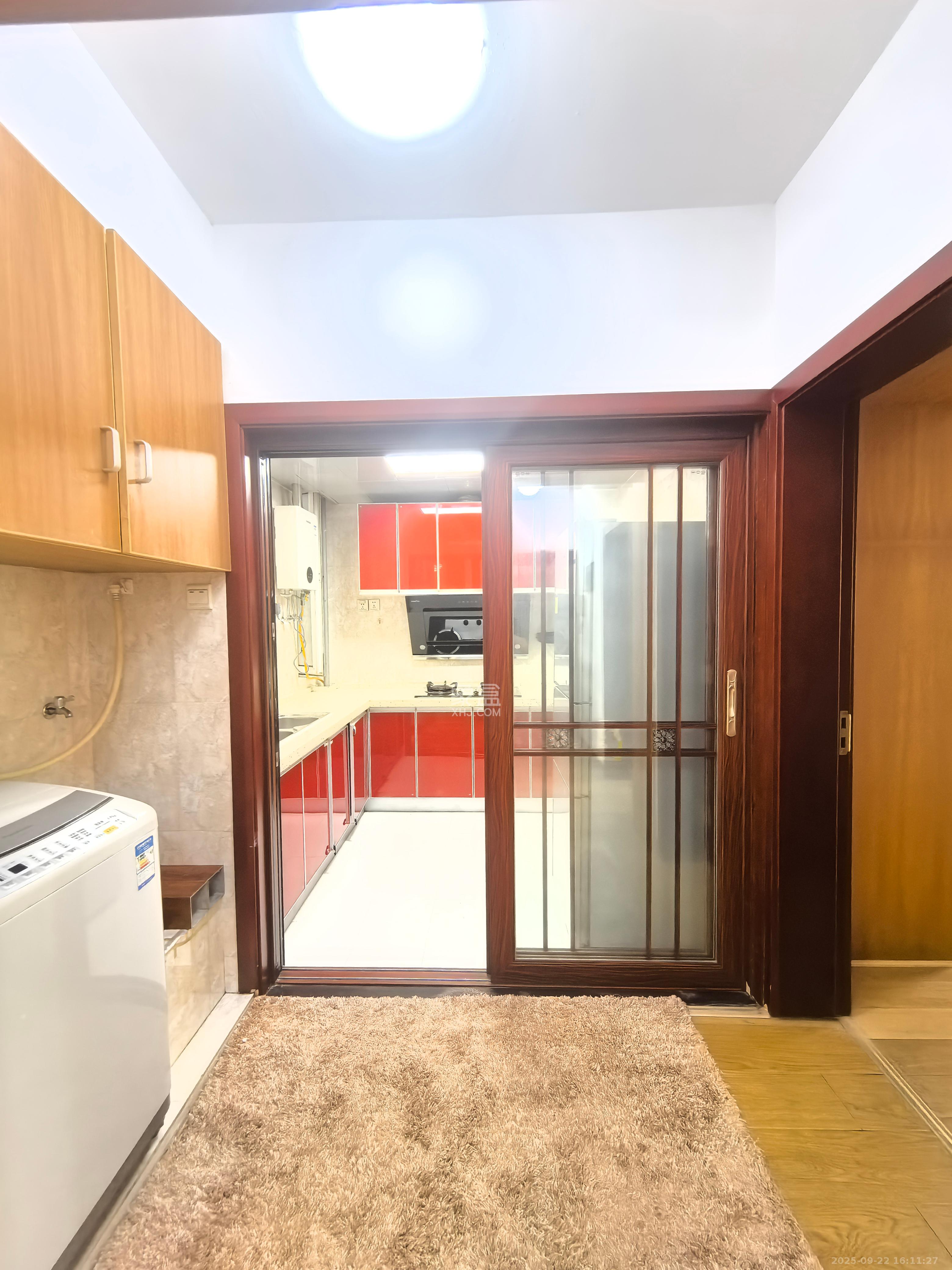 绿洲景芳  3室2厅1卫    2580.0元/月 绿洲景芳  3室2厅1卫    2580.0元/月室内图