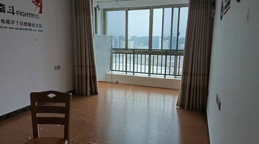 维港御景湾  3室2厅2卫   71.50万