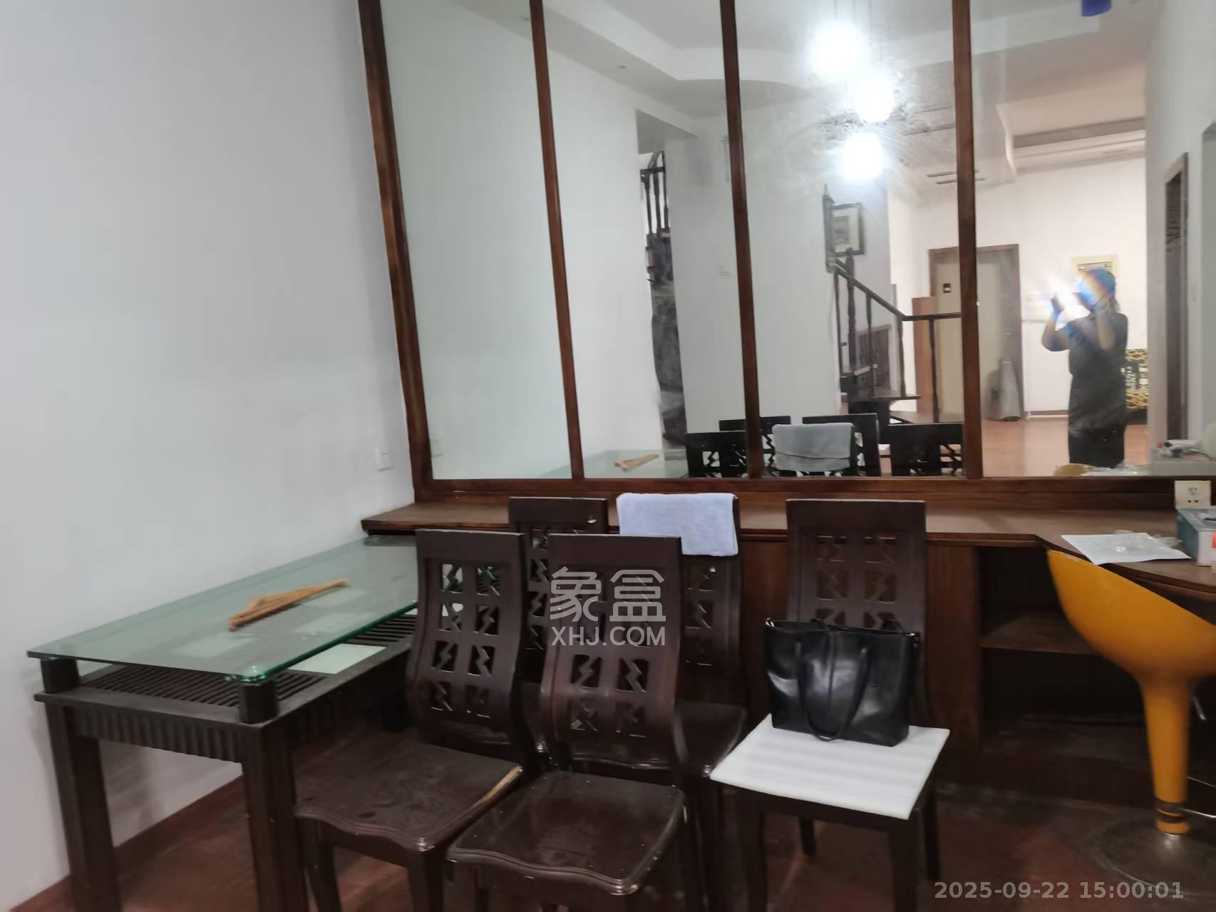 白沙家园（白沙欣苑）  4室2厅1卫    3300.0元/月室内图