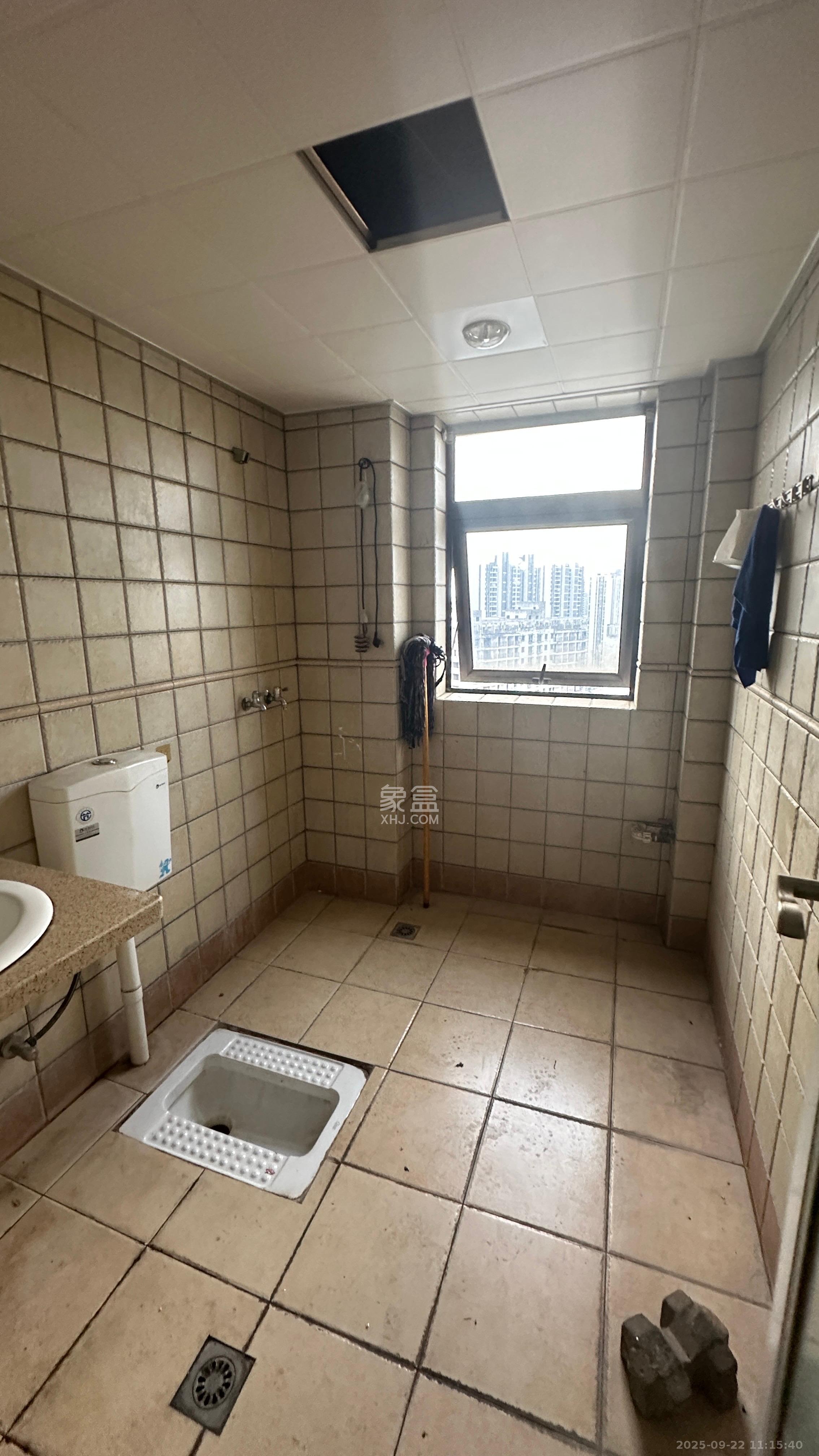 上东辛顿公寓  3室2厅2卫    2800.0元/月室内图