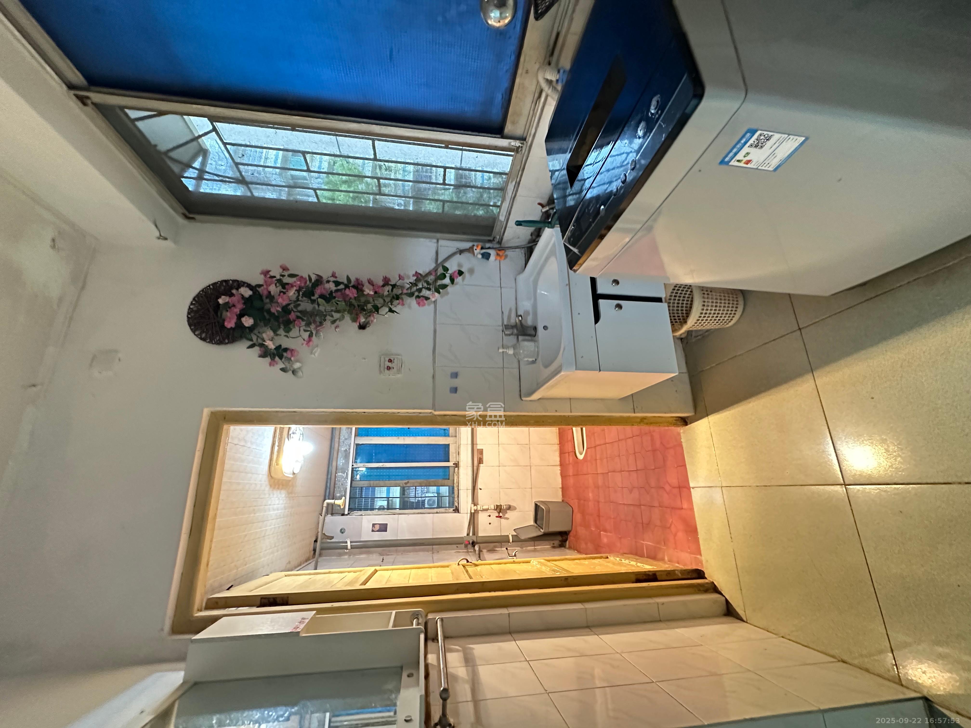 四方小区 1室0厅0卫 1400.0元/月 四方小区 1室0厅0卫 1400.0元/月室内图