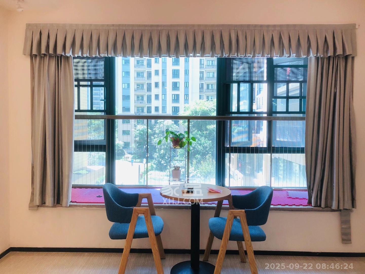 恒大翡翠华庭 1室0厅1卫 1500.0元/月 恒大翡翠华庭 1室0厅1卫 1500.0元/月室内图