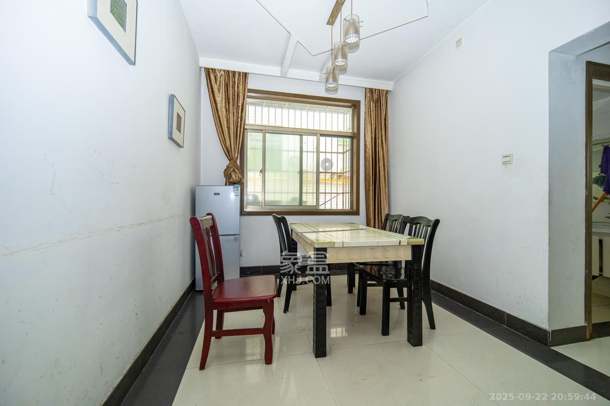 天星家园 4室2厅1卫 68.8万 天星家园 4室2厅1卫 68.8万其他