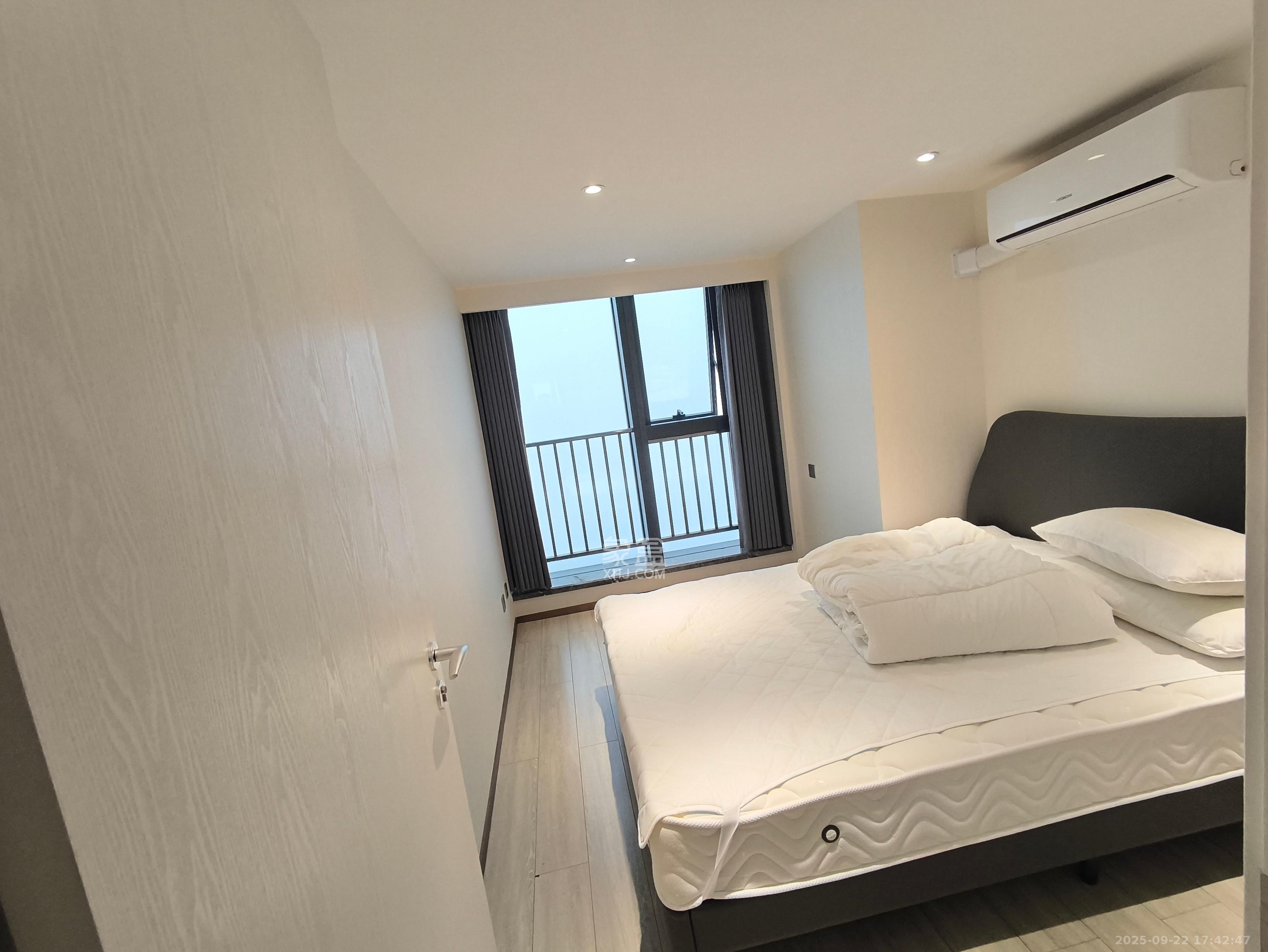 华远华时代 3室2厅2卫 3800.0元/月 华远华时代 3室2厅2卫 3800.0元/月室内图