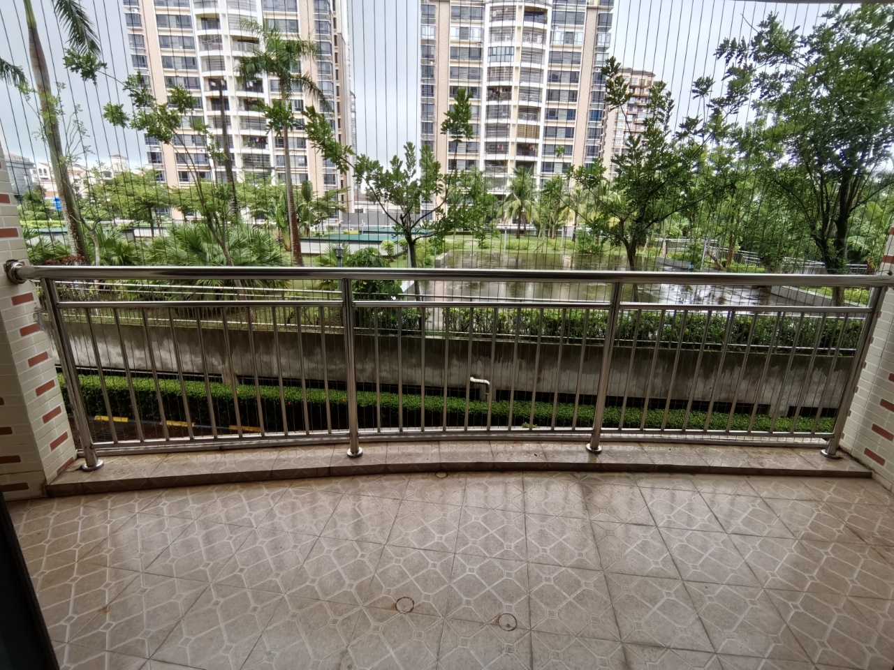 海韵四合院 3室2厅2卫 2600.0元/月 海韵四合院 3室2厅2卫 2600.0元/月室内图