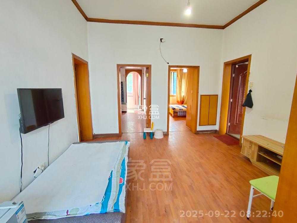 环保局宿舍纺织路27号 3室1厅1卫 900.0元/月 环保局宿舍纺织路27号 3室1厅1卫 900.0元/月室内图