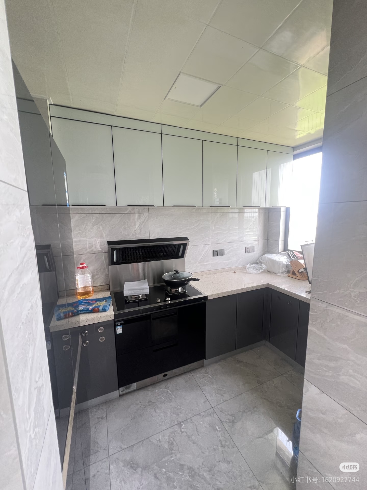 绿地城骏园  3室2厅2卫    2800.0元/月 绿地城骏园  3室2厅2卫    2800.0元/月室内图