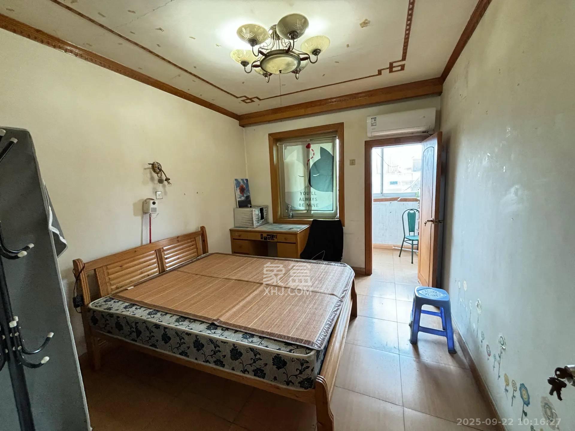 南园小区 2室1厅1卫 1300.0元/月 南园小区 2室1厅1卫 1300.0元/月室内图