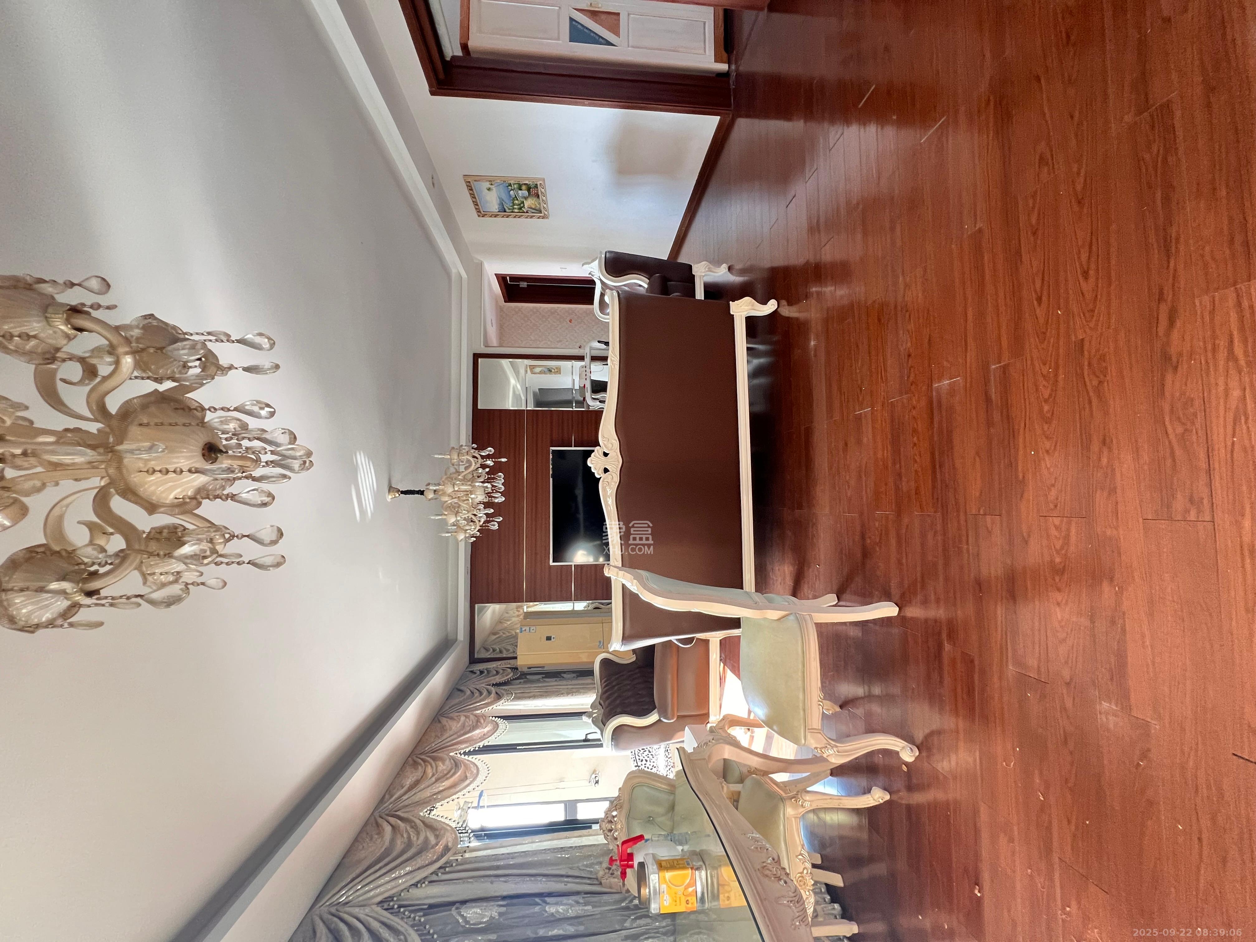 万科城 1室2厅0卫 3000.0元/月 万科城 1室2厅0卫 3000.0元/月室内图