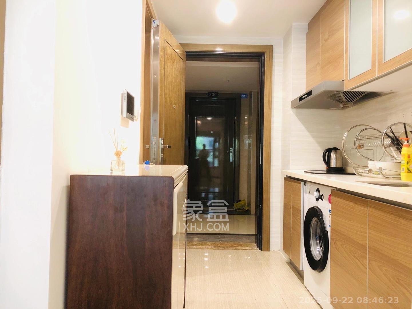 恒大翡翠华庭  1室0厅1卫    1500.0元/月室内图