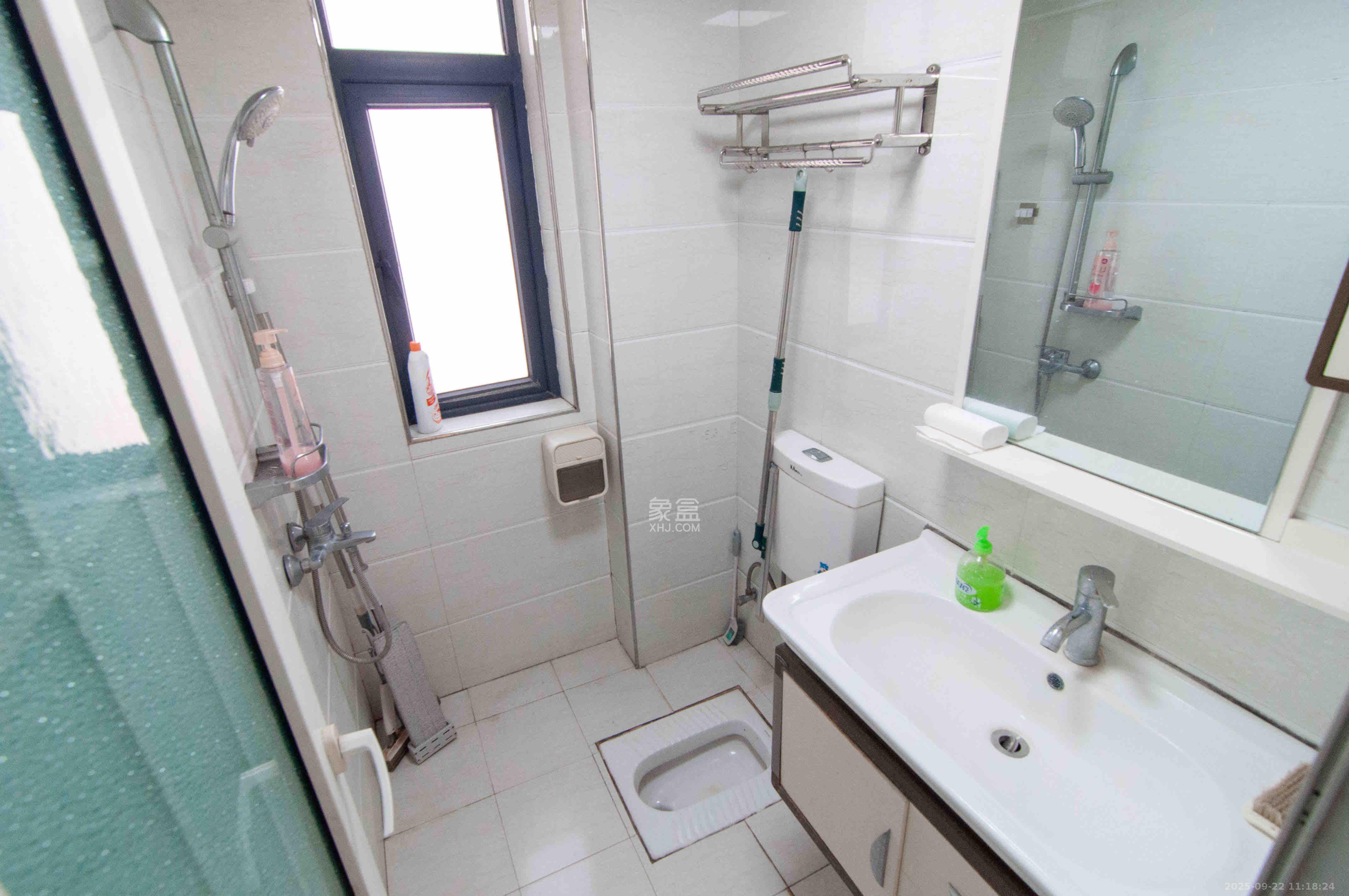 高鑫麓城 2室2厅1卫 2400.0元/月 高鑫麓城 2室2厅1卫 2400.0元/月室内图