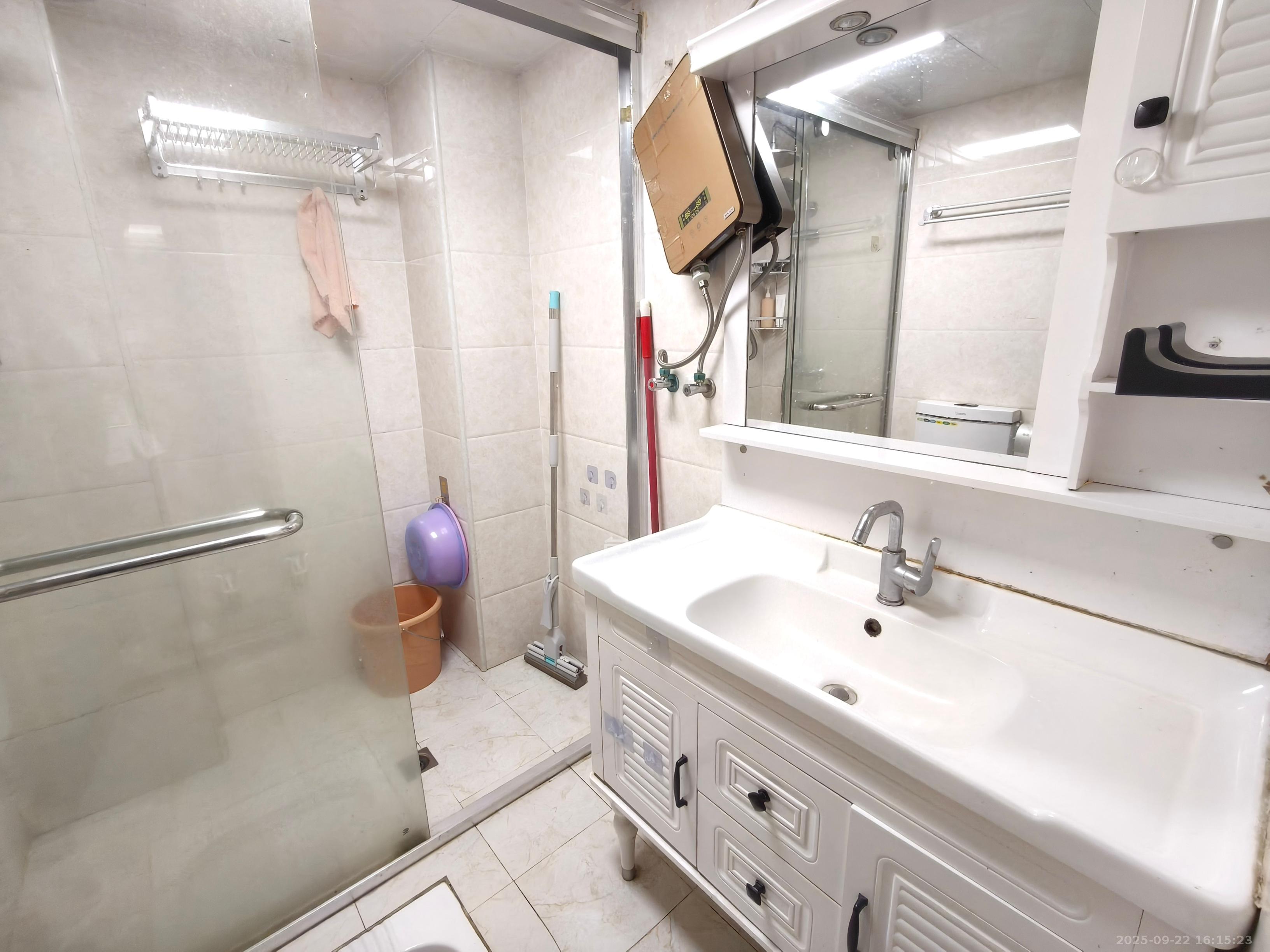 湘楚华庭  1室1厅1卫    1200.0元/月室内图