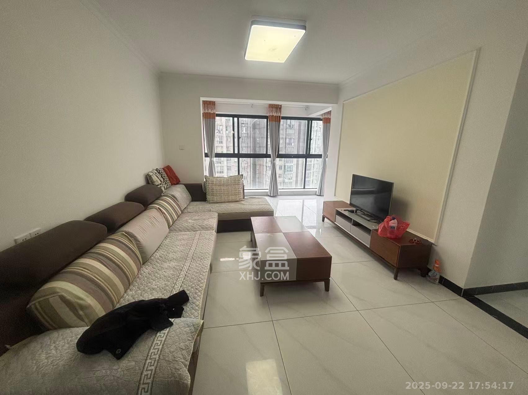 丰园城（鄱阳小区二期）  3室2厅1卫    1800.0元/月室内图