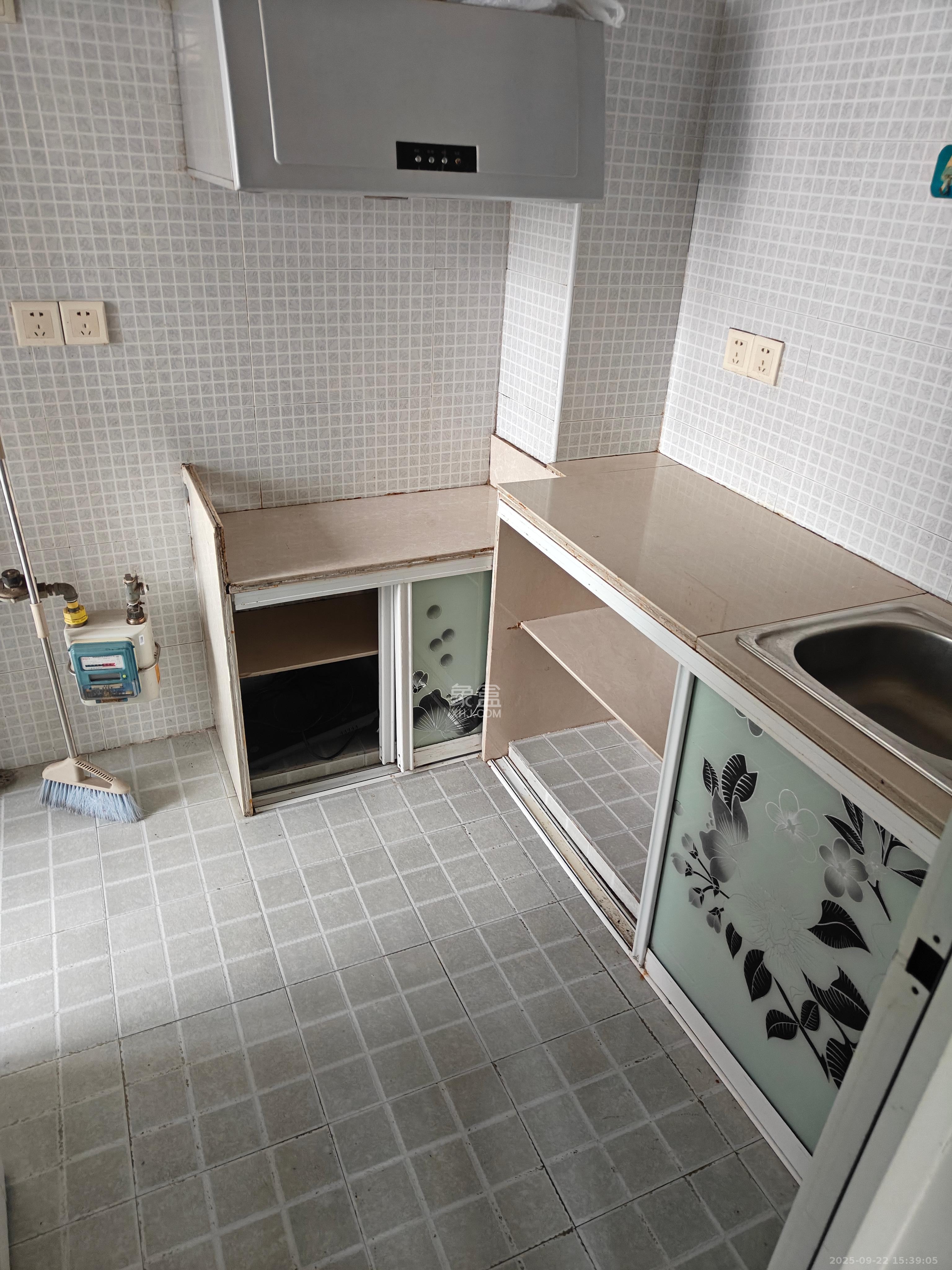 晶都公馆  1室1厅1卫   1100.00元/月室内图