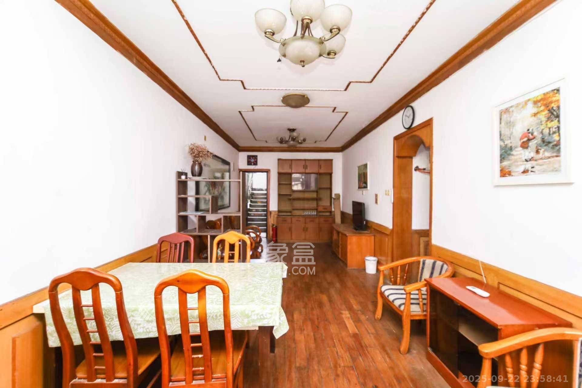 安泰新村  2室2厅1卫    1380.0元/月室内图