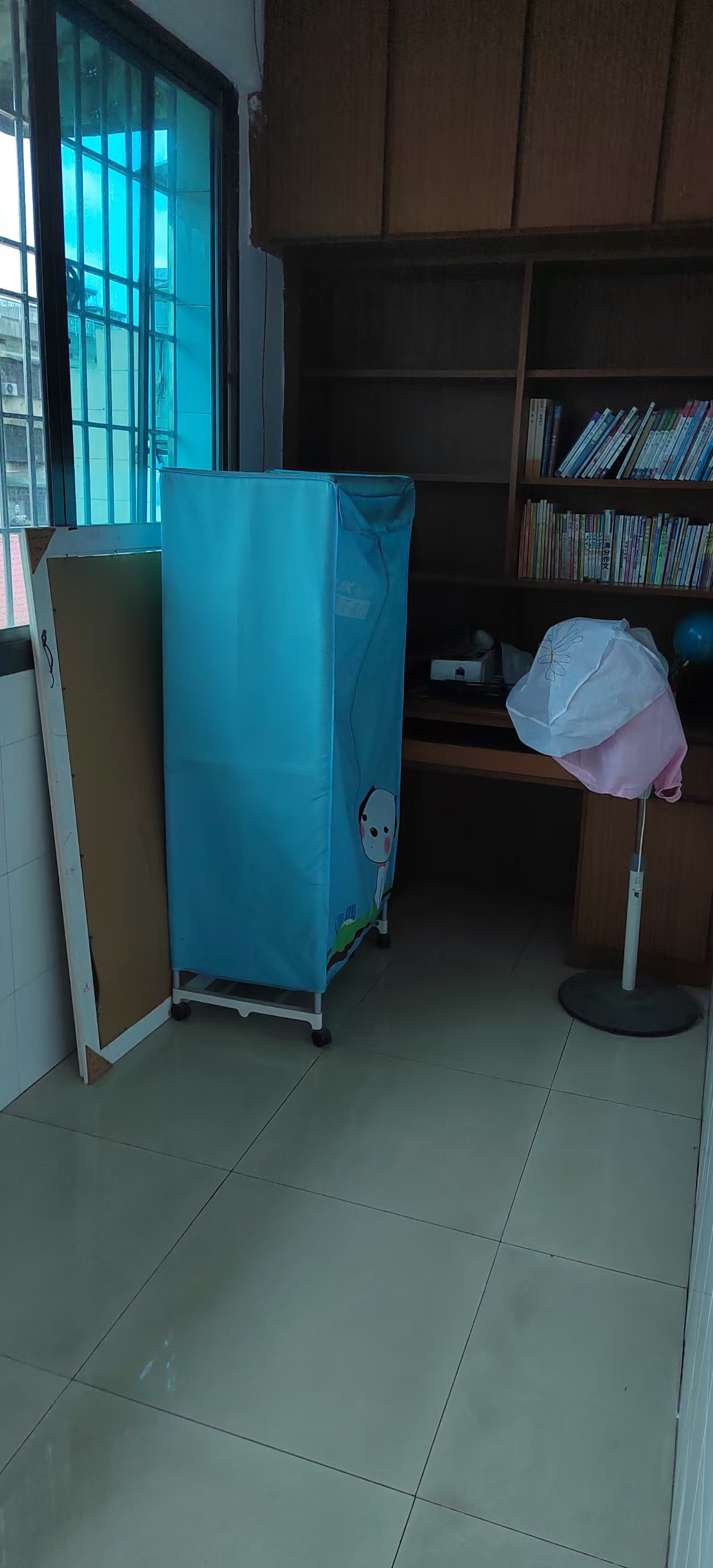 五金百货小区 3室2厅1卫 850.0元/月 五金百货小区 3室2厅1卫 850.0元/月室内图