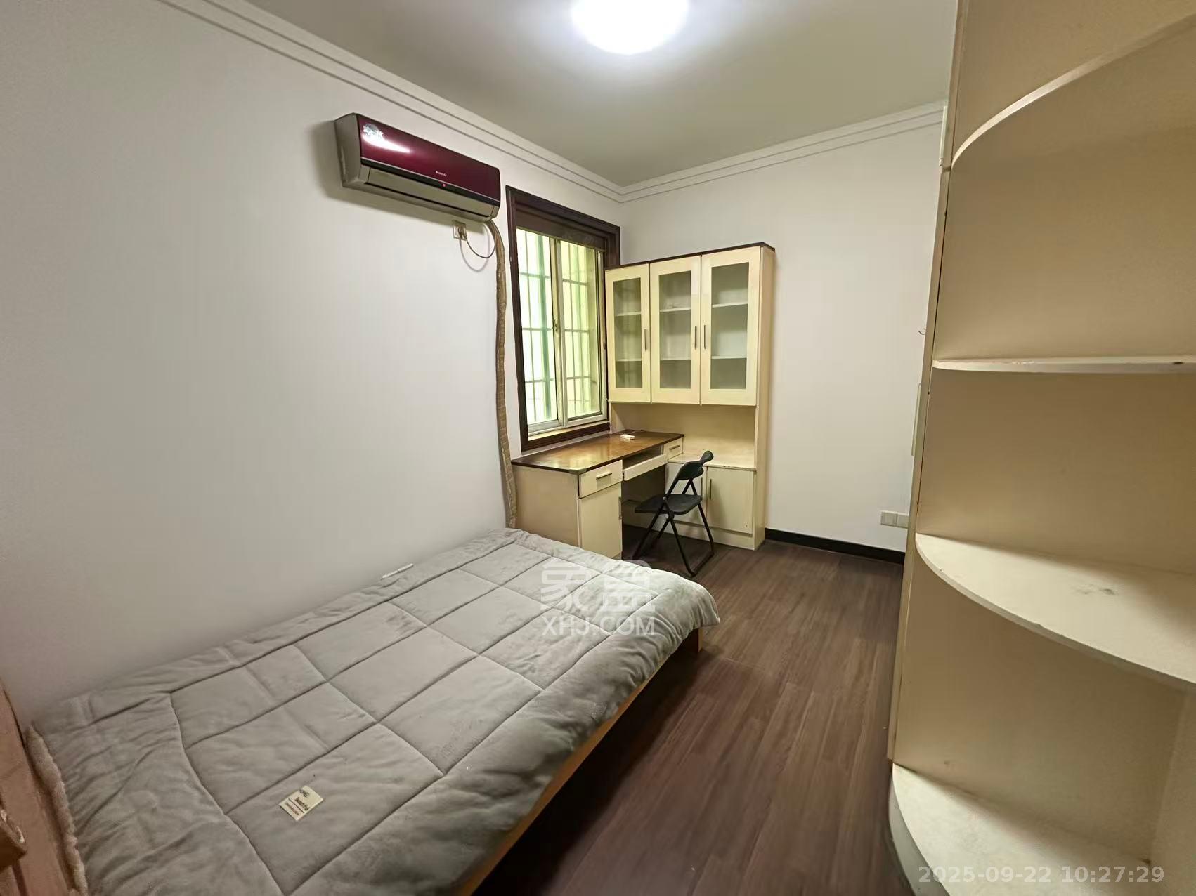 咸嘉新村嘉旺苑  3室2厅2卫    2000.0元/月室内图