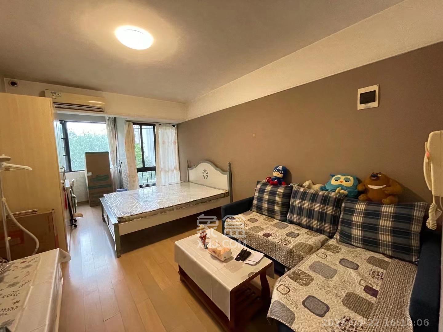 万科金色家园 1室1厅1卫 1300.0元/月 万科金色家园 1室1厅1卫 1300.0元/月室内图