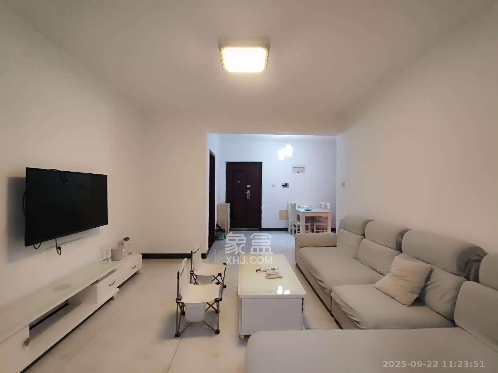 长高圆梦佳苑  2室2厅1卫    1700.0元/月室内图