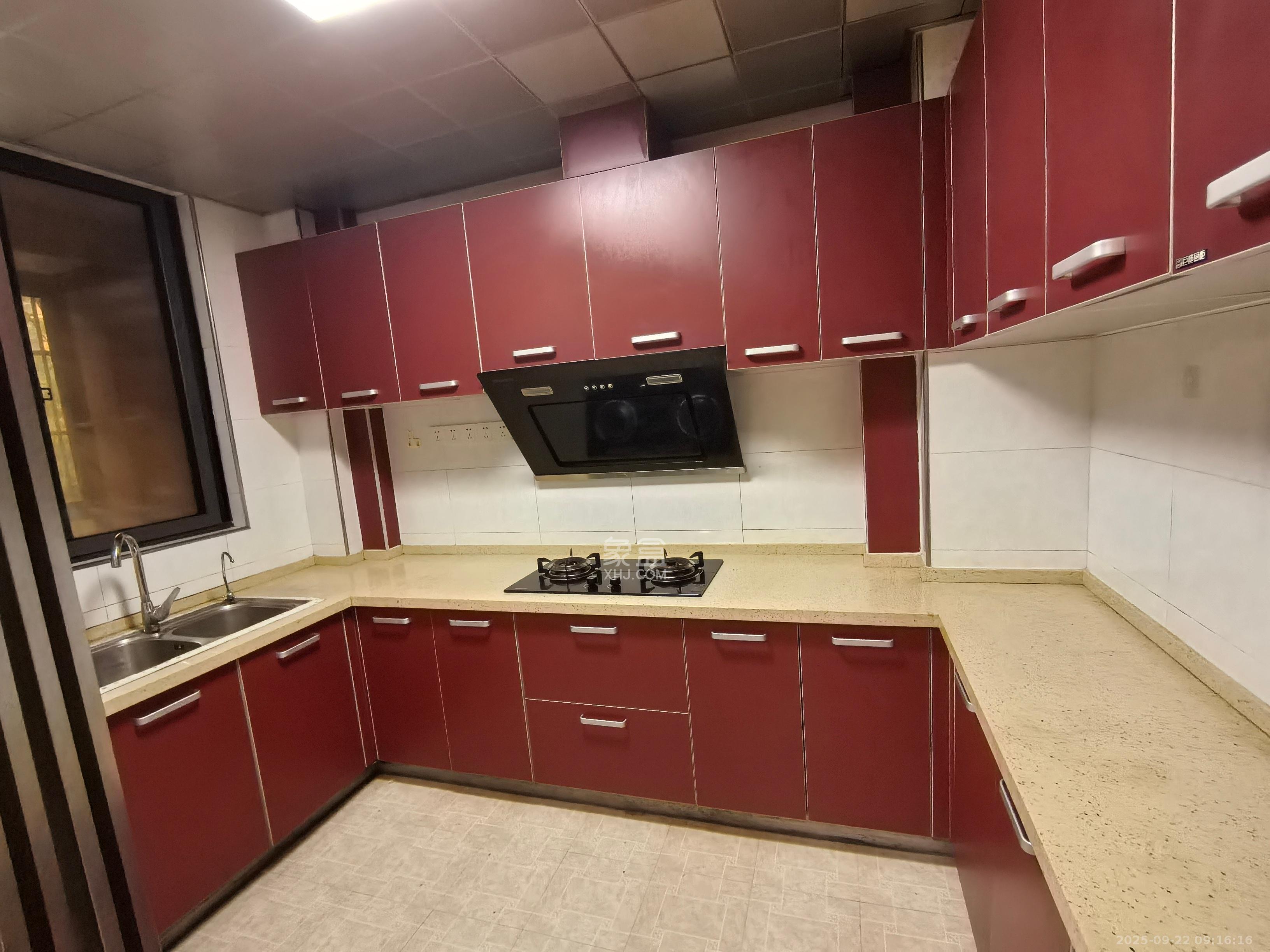 深业睿城 4室2厅2卫 3200.0元/月 深业睿城 4室2厅2卫 3200.0元/月室内图