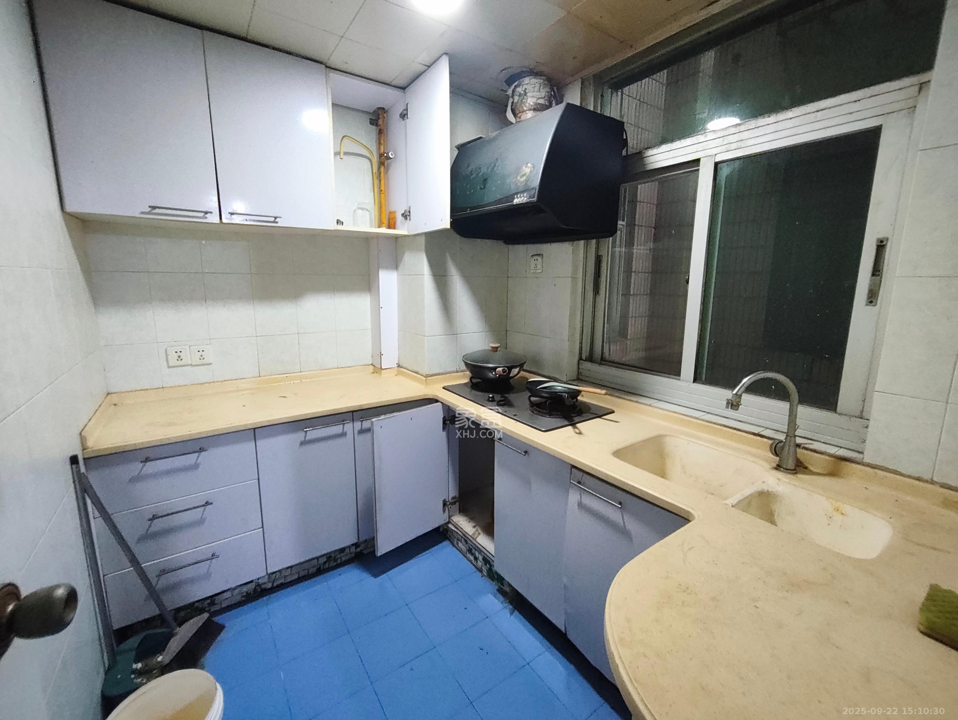 汇源大厦 2室1厅1卫 3000.0元/月 汇源大厦 2室1厅1卫 3000.0元/月室内图