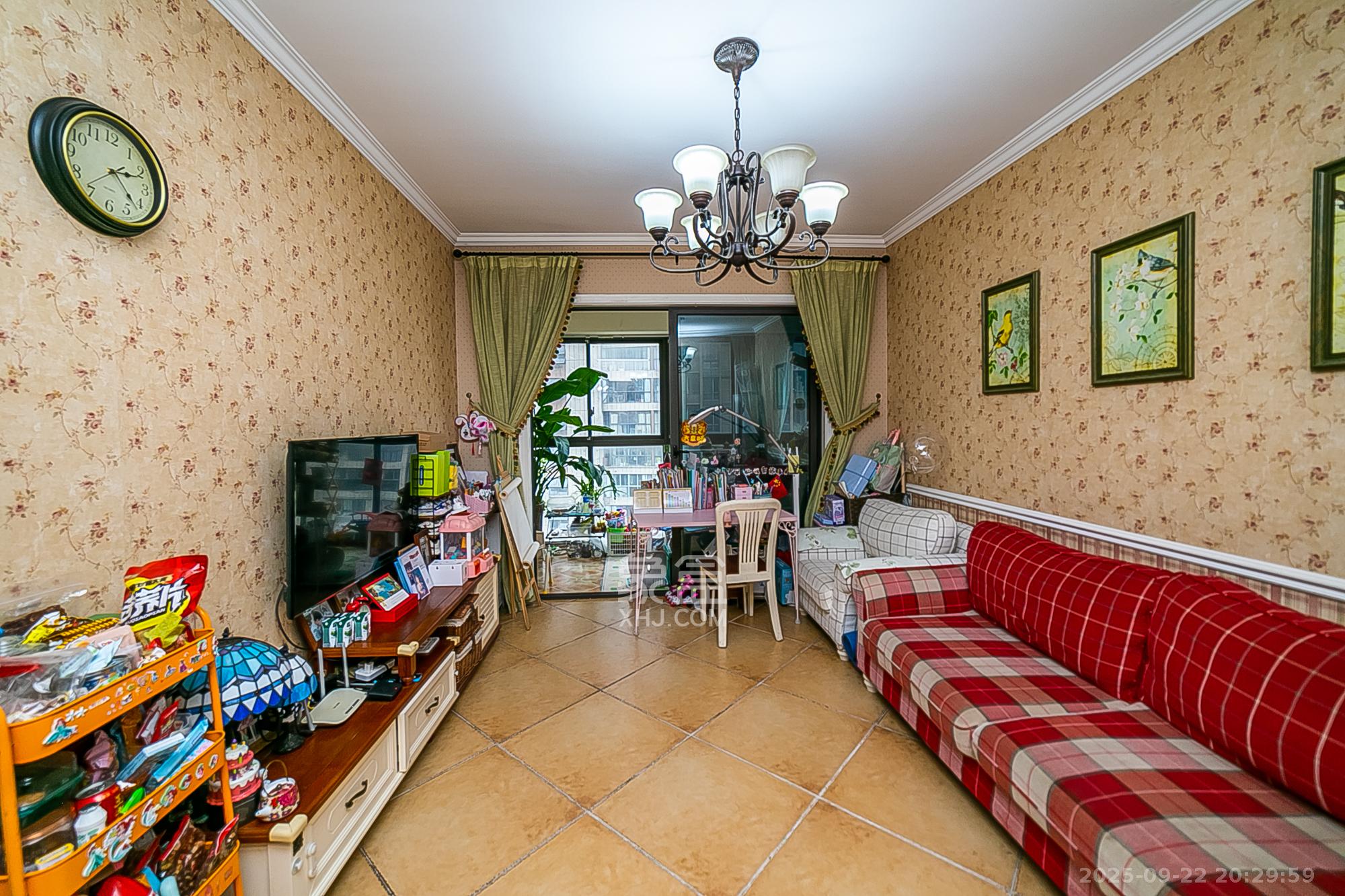 通用时代国际社区 2室2厅1卫 77.0万 通用时代国际社区 2室2厅1卫 77.0万客厅