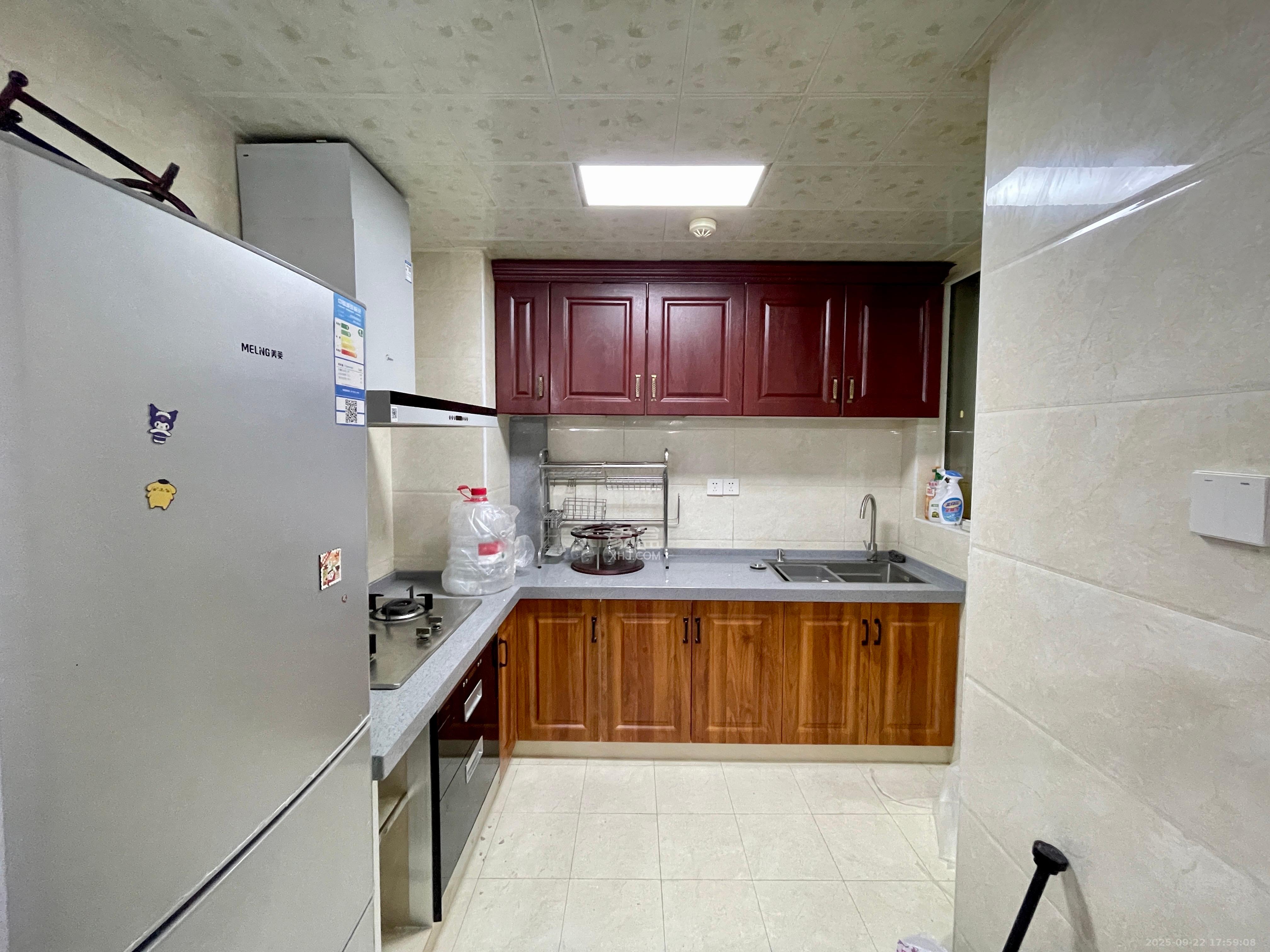 北辰三角洲E3区 3室2厅2卫 4000.0元/月 北辰三角洲E3区 3室2厅2卫 4000.0元/月室内图