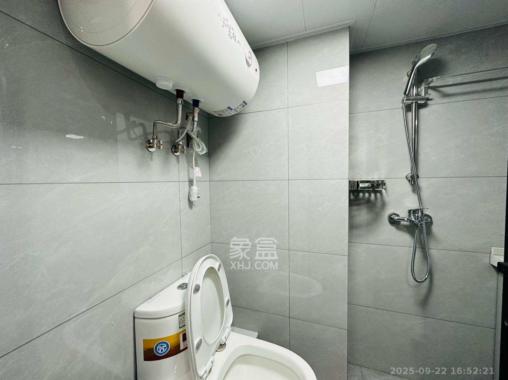 龙湖湘江星座(祺鑫星座公寓) 1室1厅1卫 1200.0元/月 龙湖湘江星座(祺鑫星座公寓) 1室1厅1卫 1200.0元/月室内图