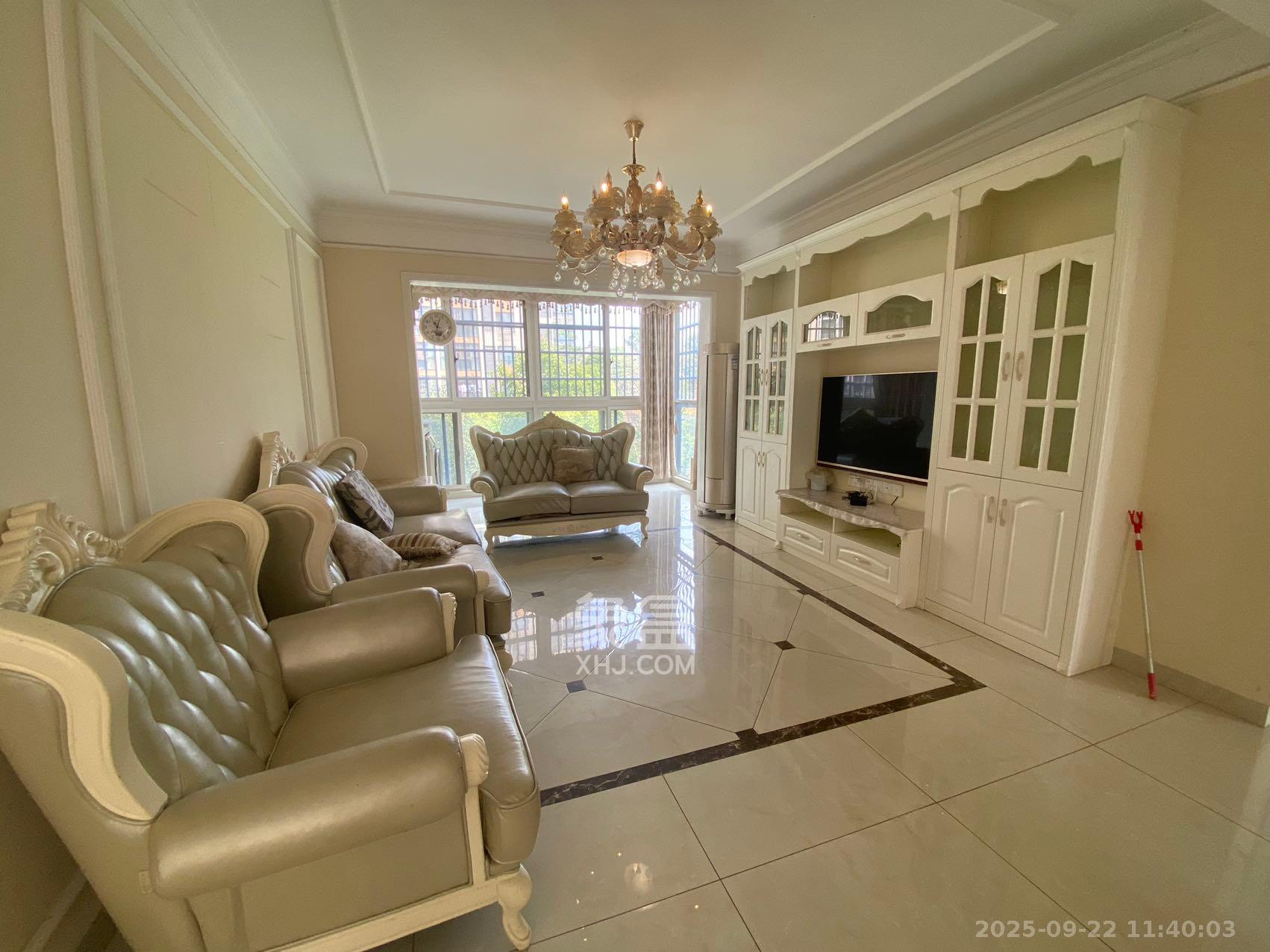 云栖谷 3室2厅2卫 2200.0元/月 云栖谷 3室2厅2卫 2200.0元/月室内图