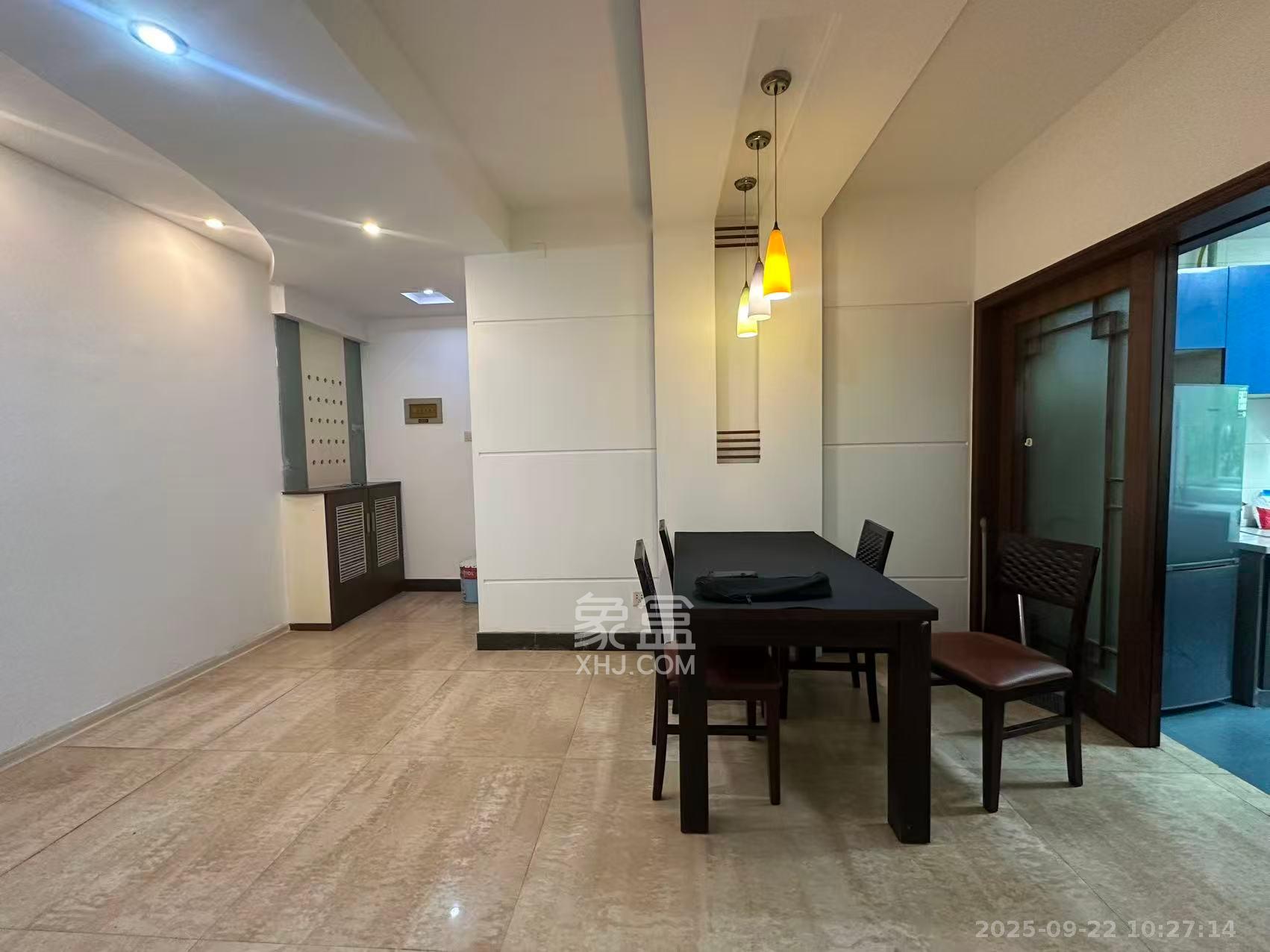 咸嘉新村嘉旺苑 3室2厅2卫 2000.0元/月 咸嘉新村嘉旺苑 3室2厅2卫 2000.0元/月室内图