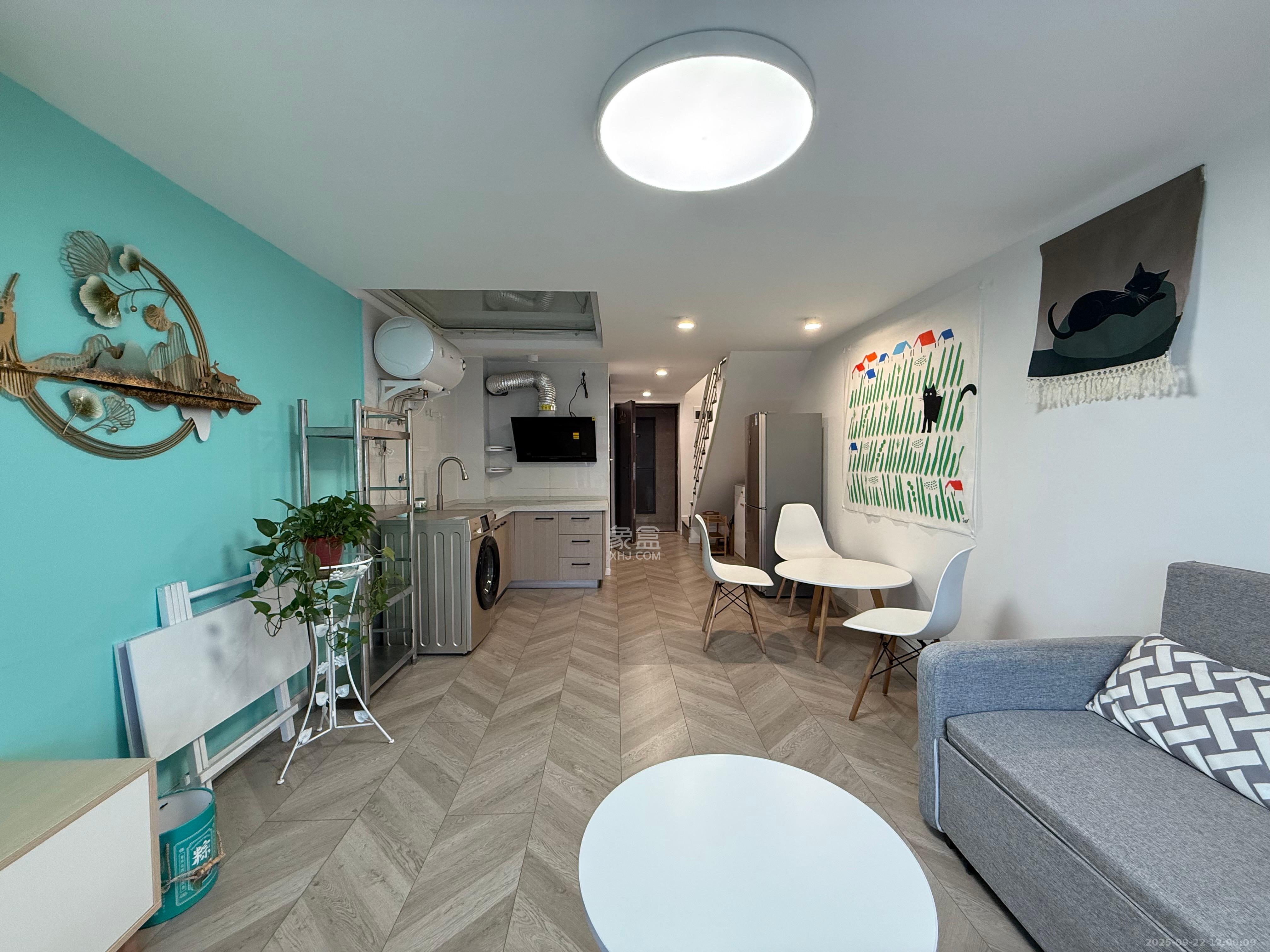 龙湖新壹城 1室0厅0卫 2300.0元/月 龙湖新壹城 1室0厅0卫 2300.0元/月室内图