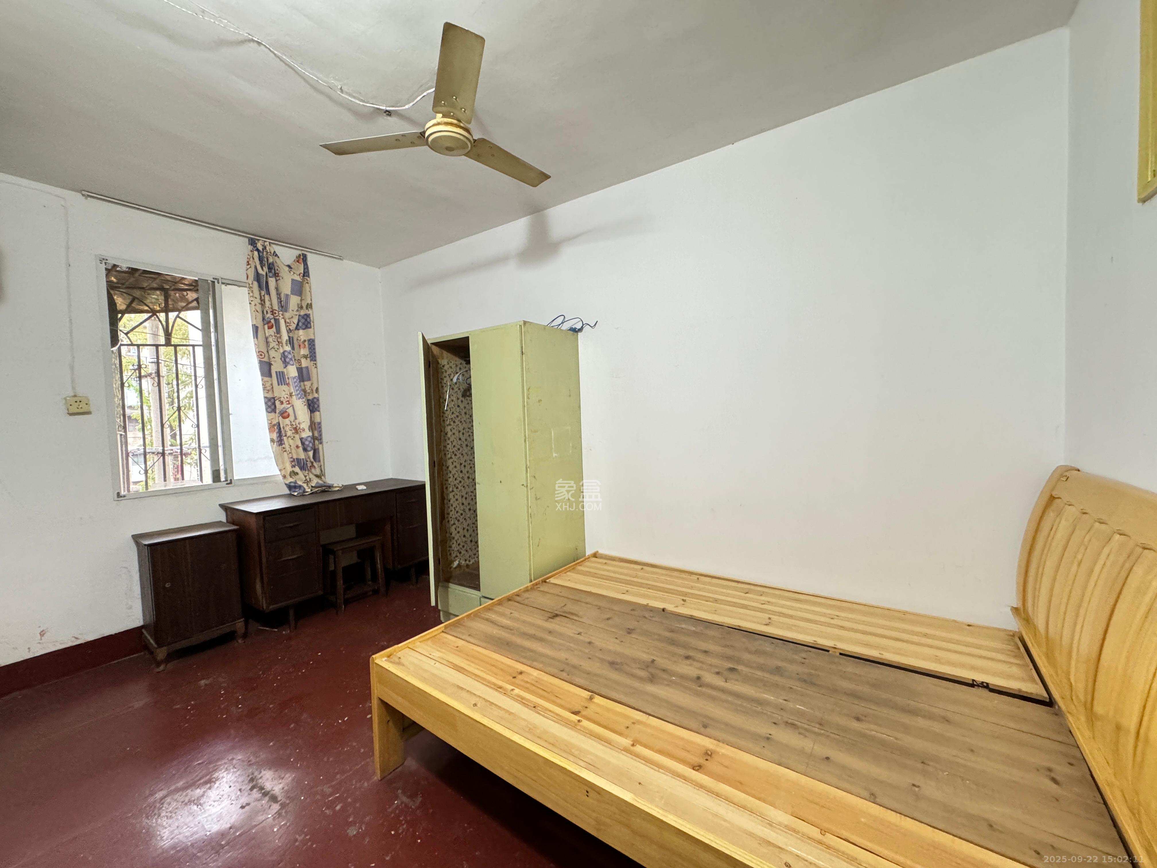 望月湖小区九片 3室1厅1卫 2200.0元/月 望月湖小区九片 3室1厅1卫 2200.0元/月室内图