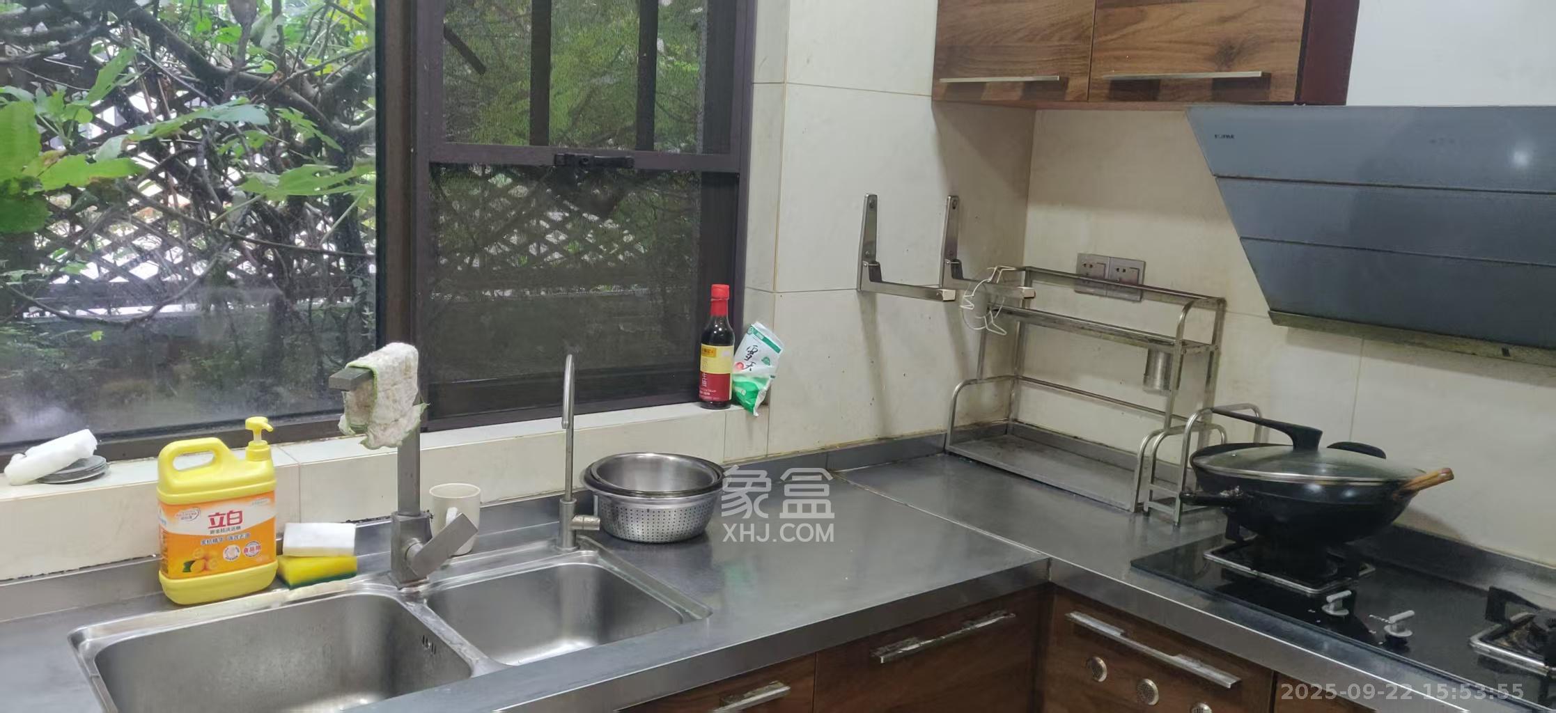 龙湖湘风原著(龙湖湘风星城) 5室3厅4卫 12000.0元/月 龙湖湘风原著(龙湖湘风星城) 5室3厅4卫 12000.0元/月室内图