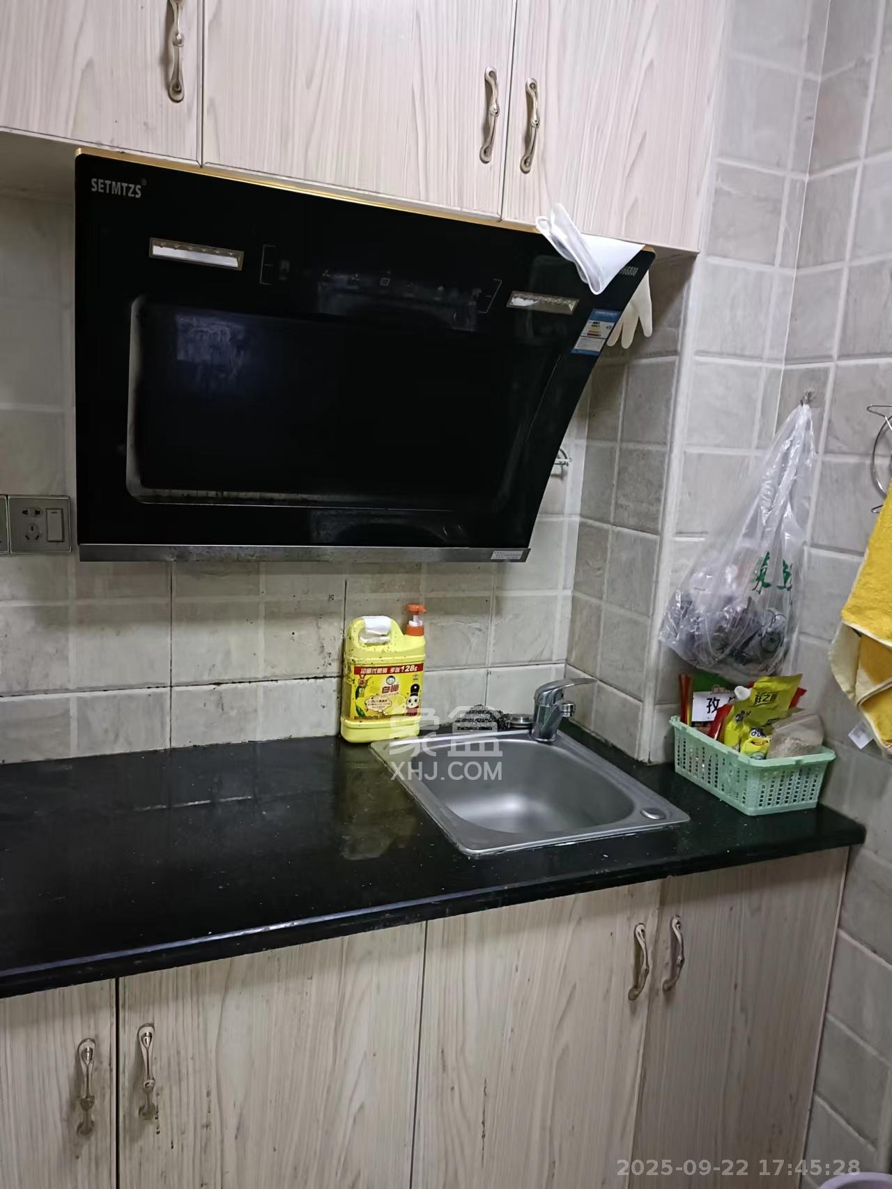 才子佳郡  1室1厅1卫    1200.0元/月 才子佳郡  1室1厅1卫    1200.0元/月室内图