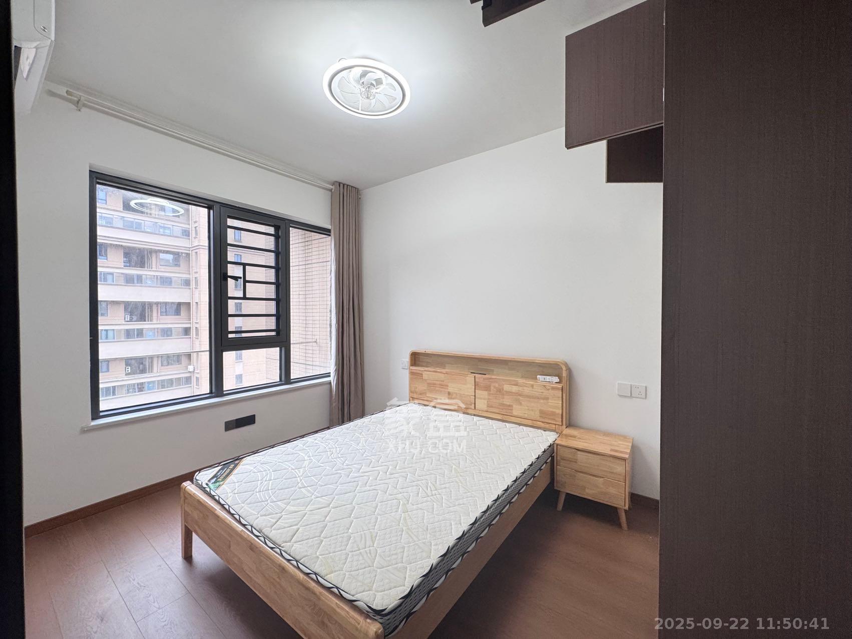 邦盛水岸御园 4室2厅2卫 2200.0元/月 邦盛水岸御园 4室2厅2卫 2200.0元/月室内图