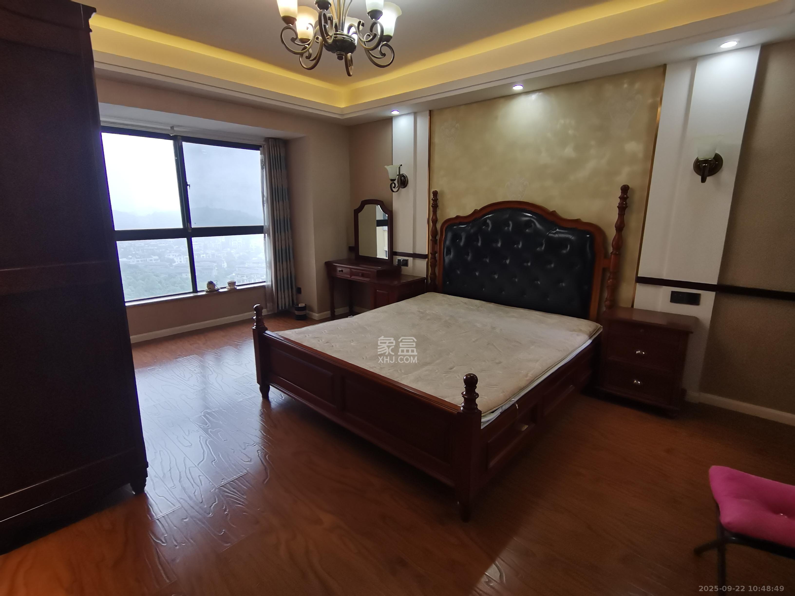 天麓尚层 4室2厅1卫 3000.0元/月 天麓尚层 4室2厅1卫 3000.0元/月室内图