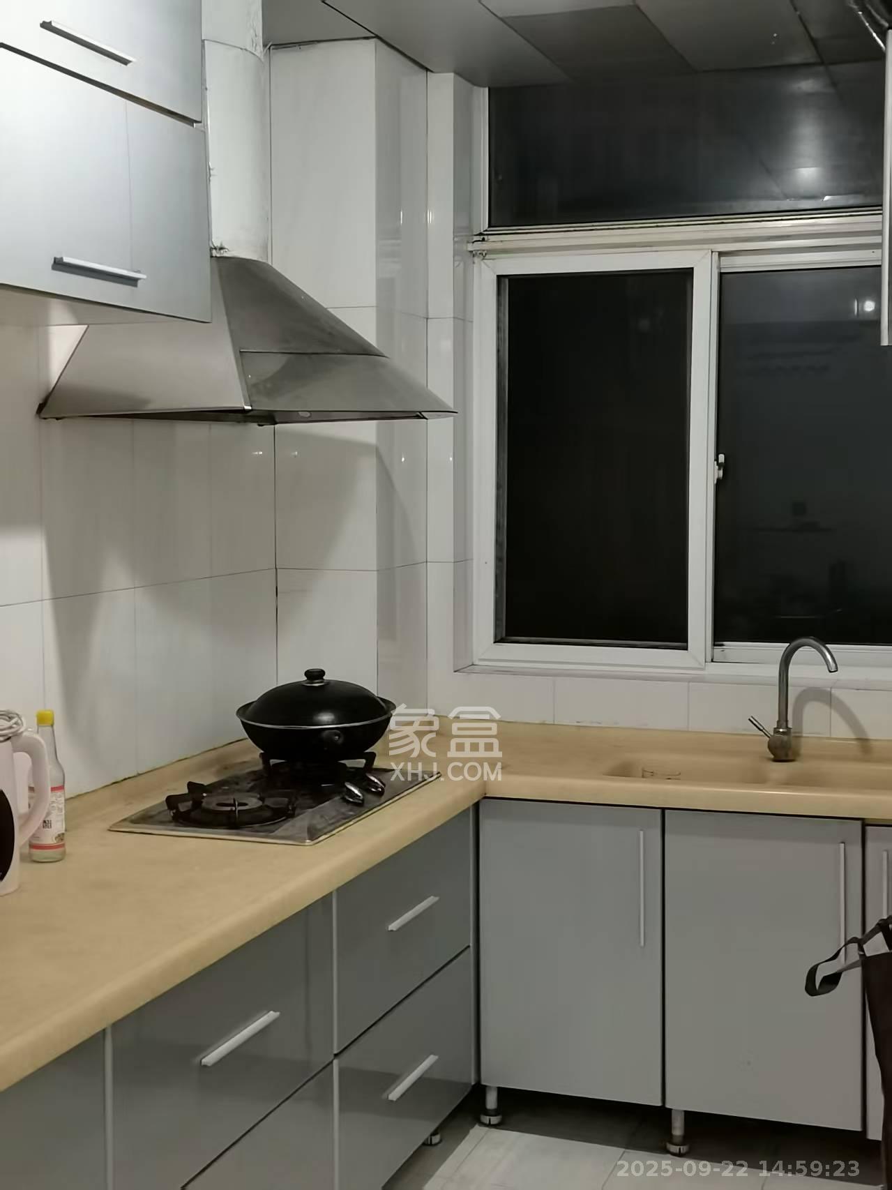 白沙家园（白沙欣苑）  4室2厅1卫    3300.0元/月室内图