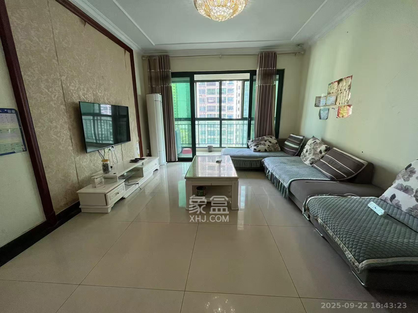 恒大翡翠华庭  3室2厅1卫    2050.0元/月室内图